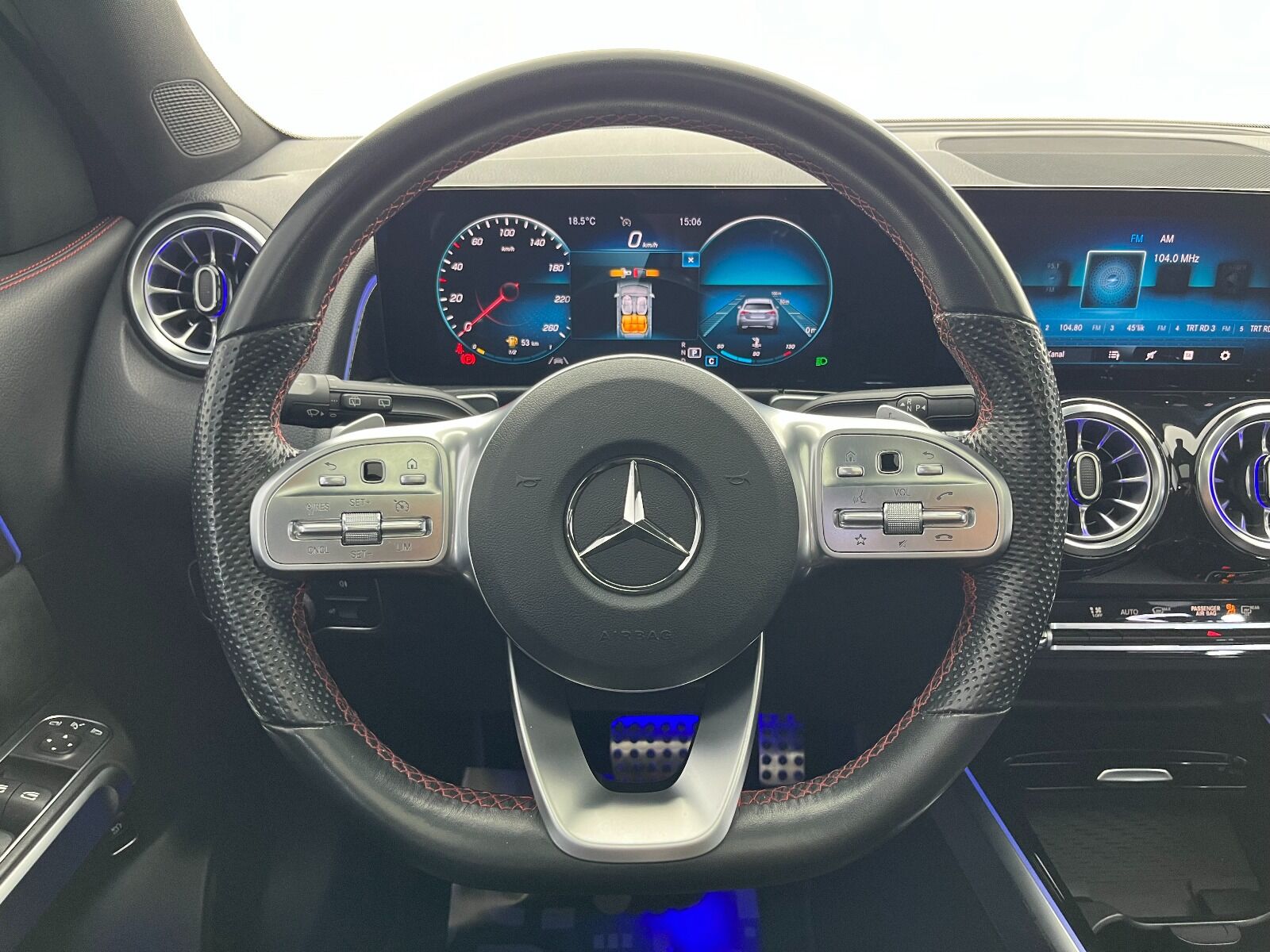 Mercedes-Benz GLB 200 AMG 4Matic 7G-DCT - 2021 - Detay