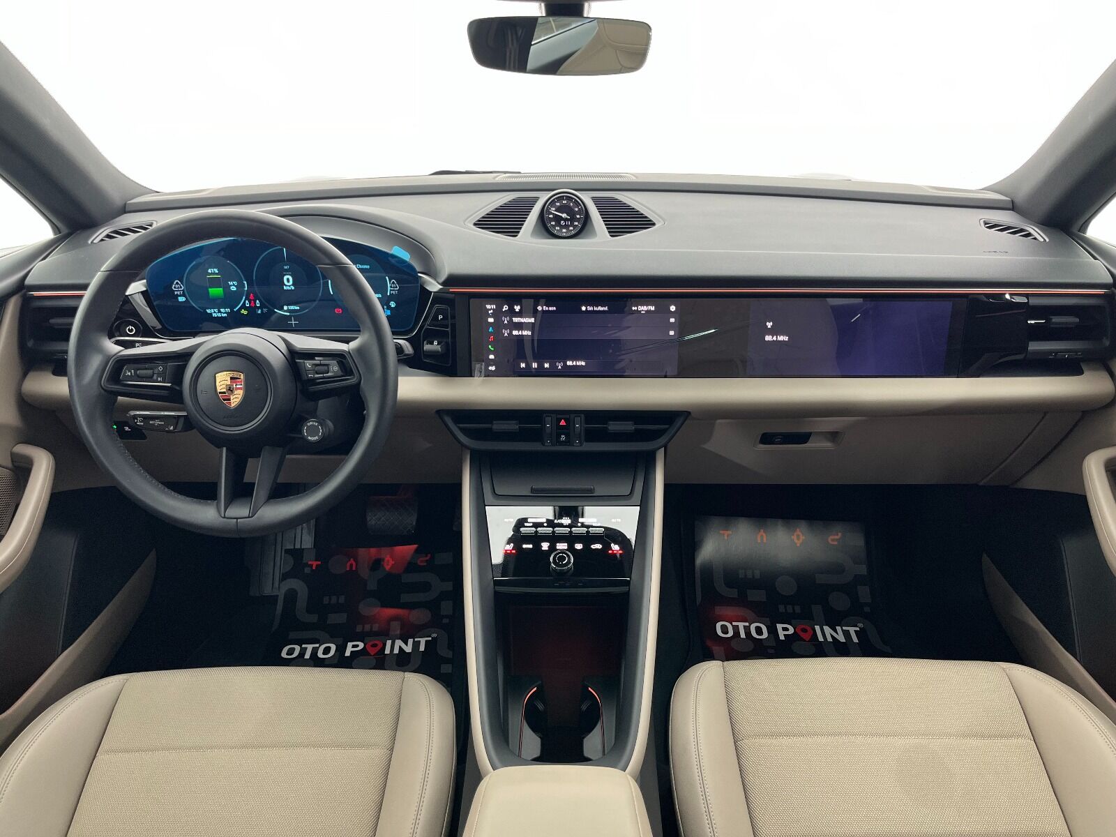 Porsche Macan 4 BEV - 2024 - Detay