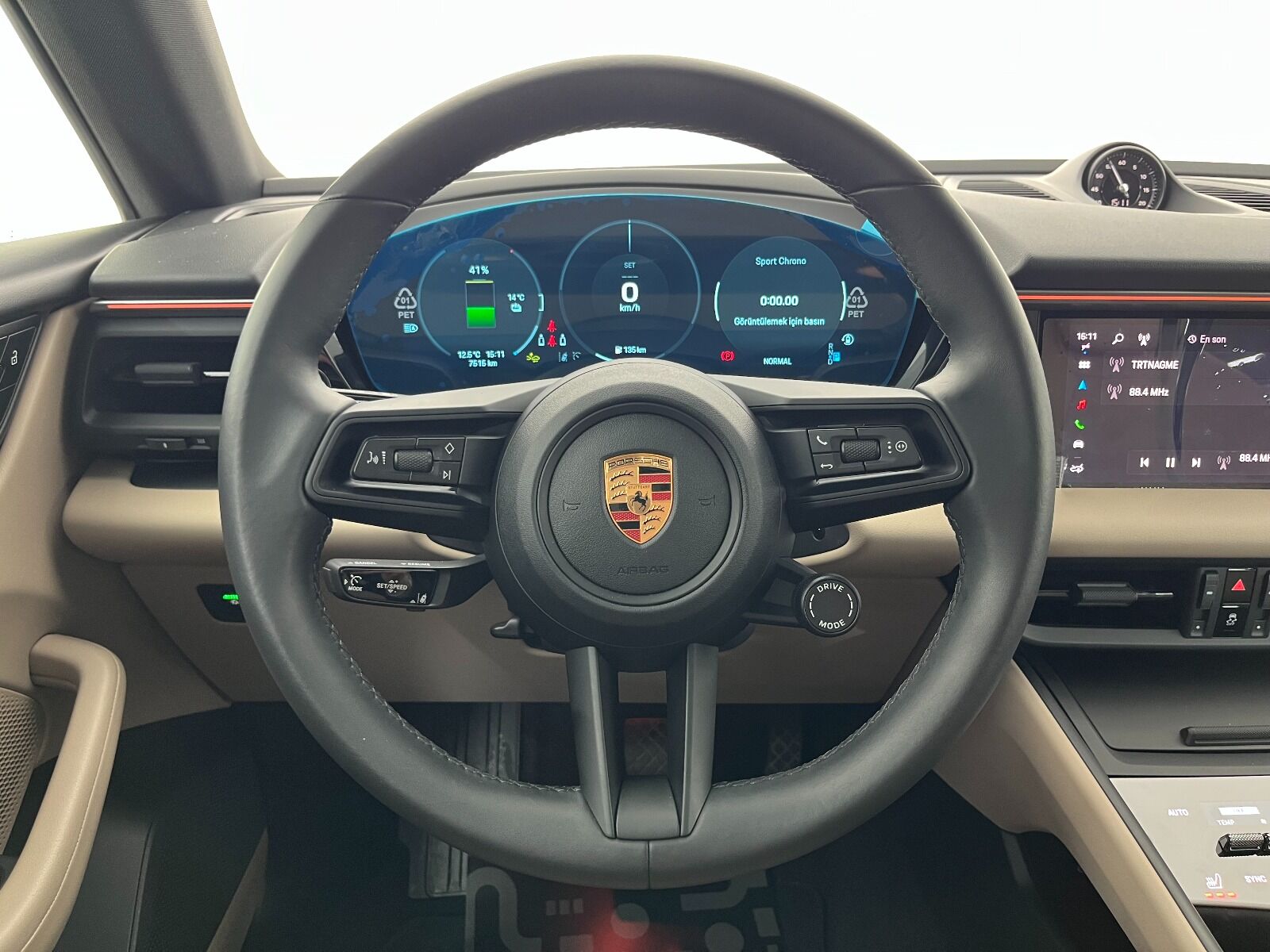 Porsche Macan 4 BEV - 2024 - Detay