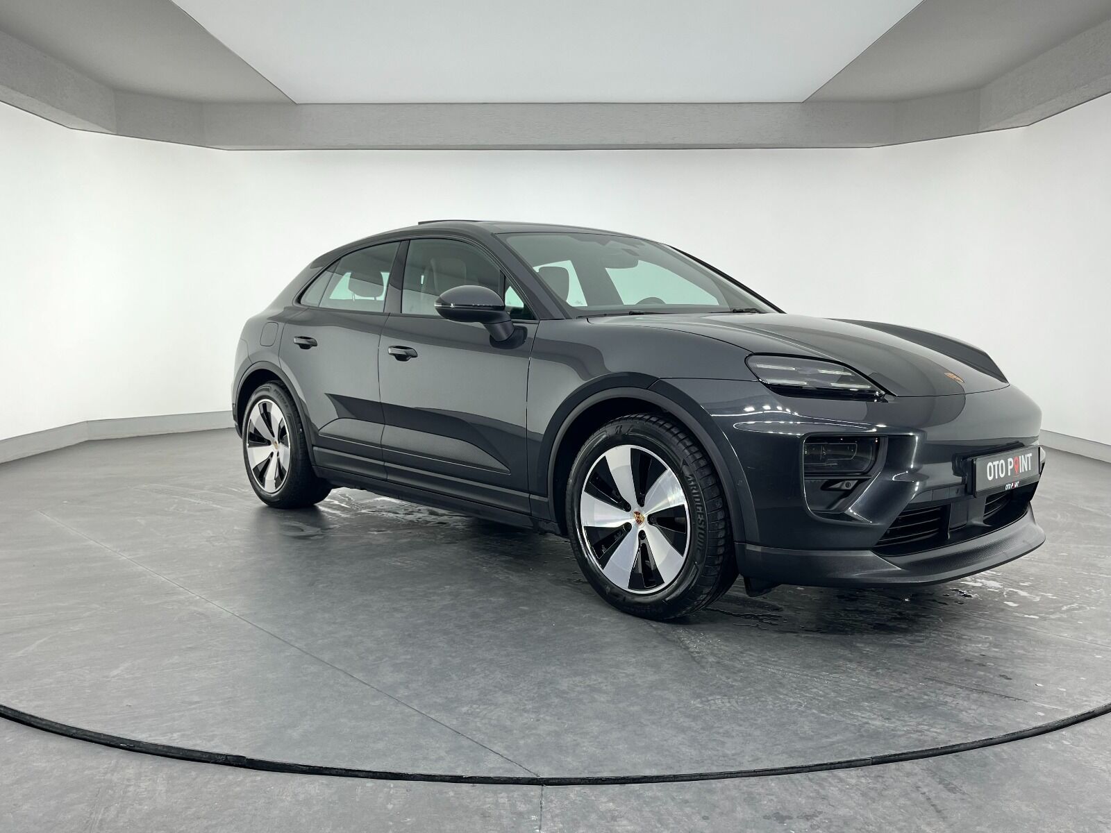 Porsche Macan 4 BEV - 2024 - Detay