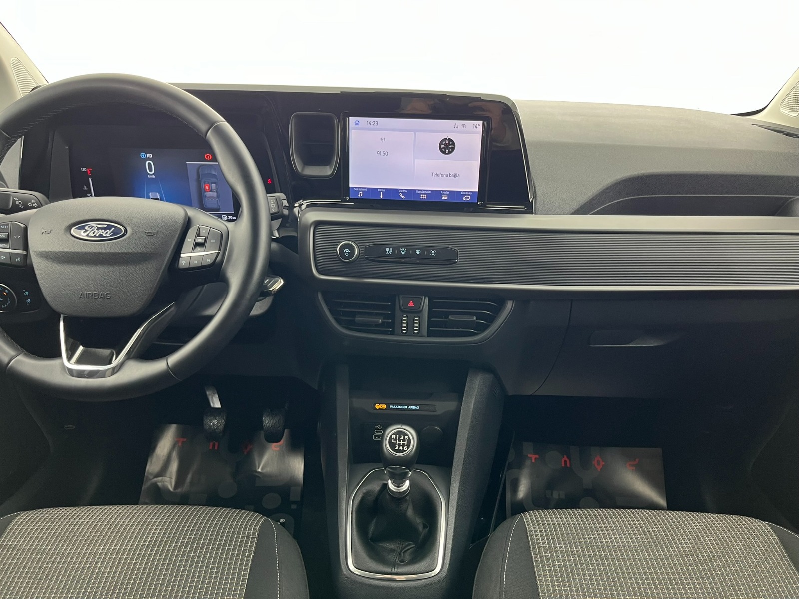 Ford Tourneo Courier Kombi 1.5 EcoBlue Deluxe - 2025 - Detay