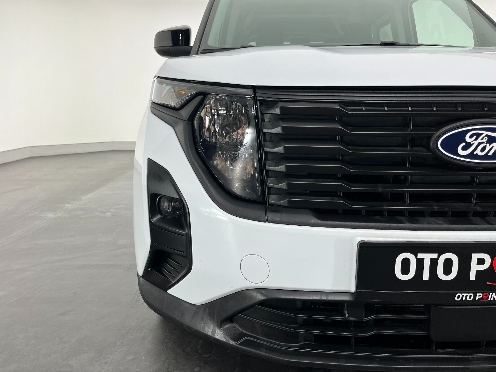 Ford Tourneo Courier Kombi 1.5 EcoBlue Deluxe - 2025 - Detay
