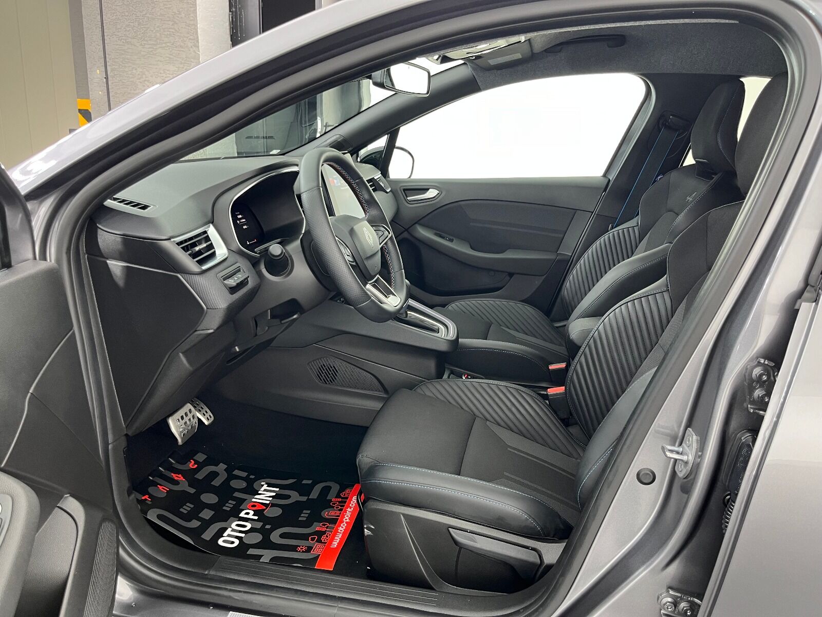 Renault Clio 1.0 TCE Techno Esprit Alpine X-Tronic - 2025 - Detay