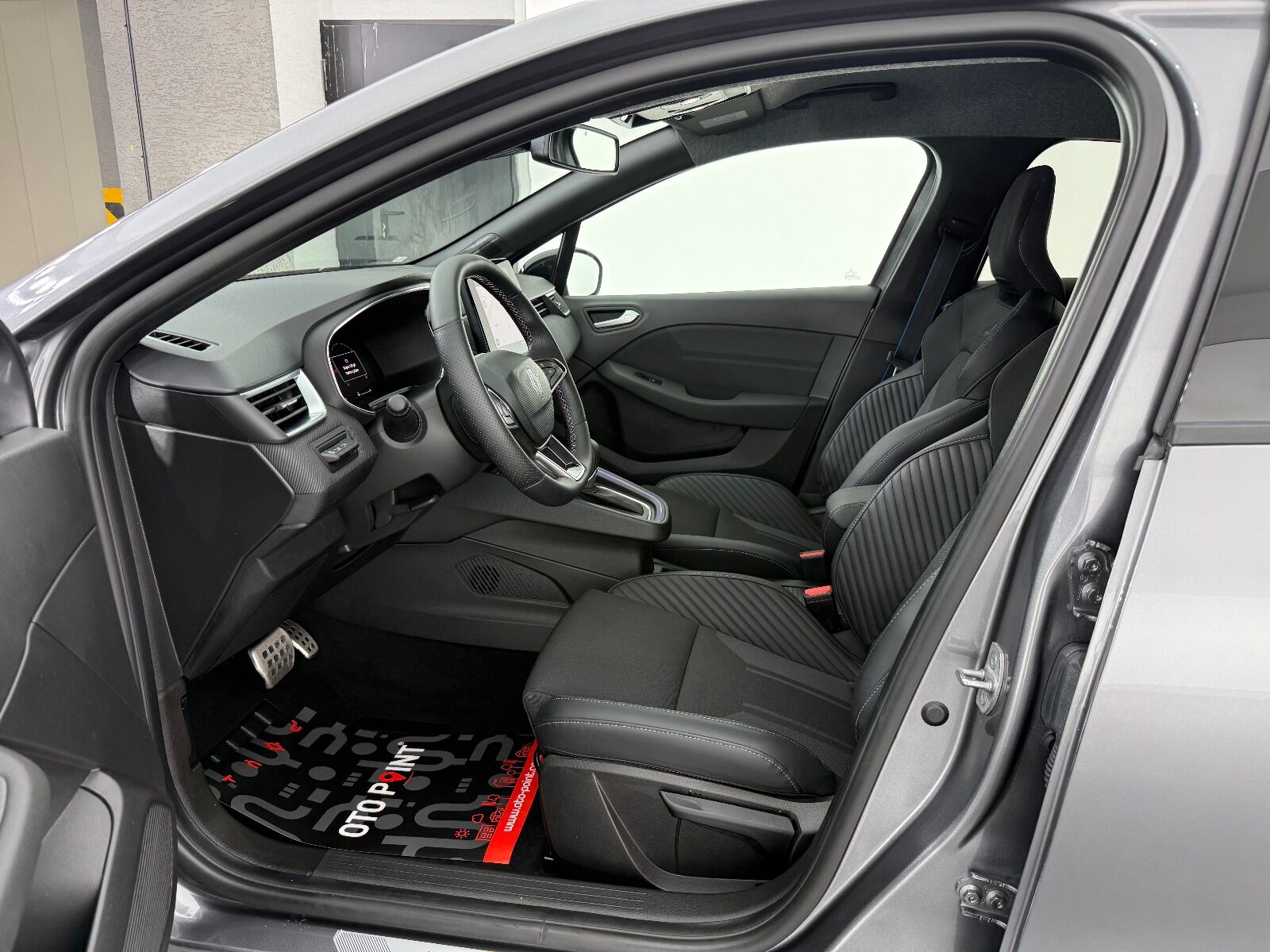 Renault Clio 1.0 TCE Techno Esprit Alpine X-Tronic - 2025 - Detay