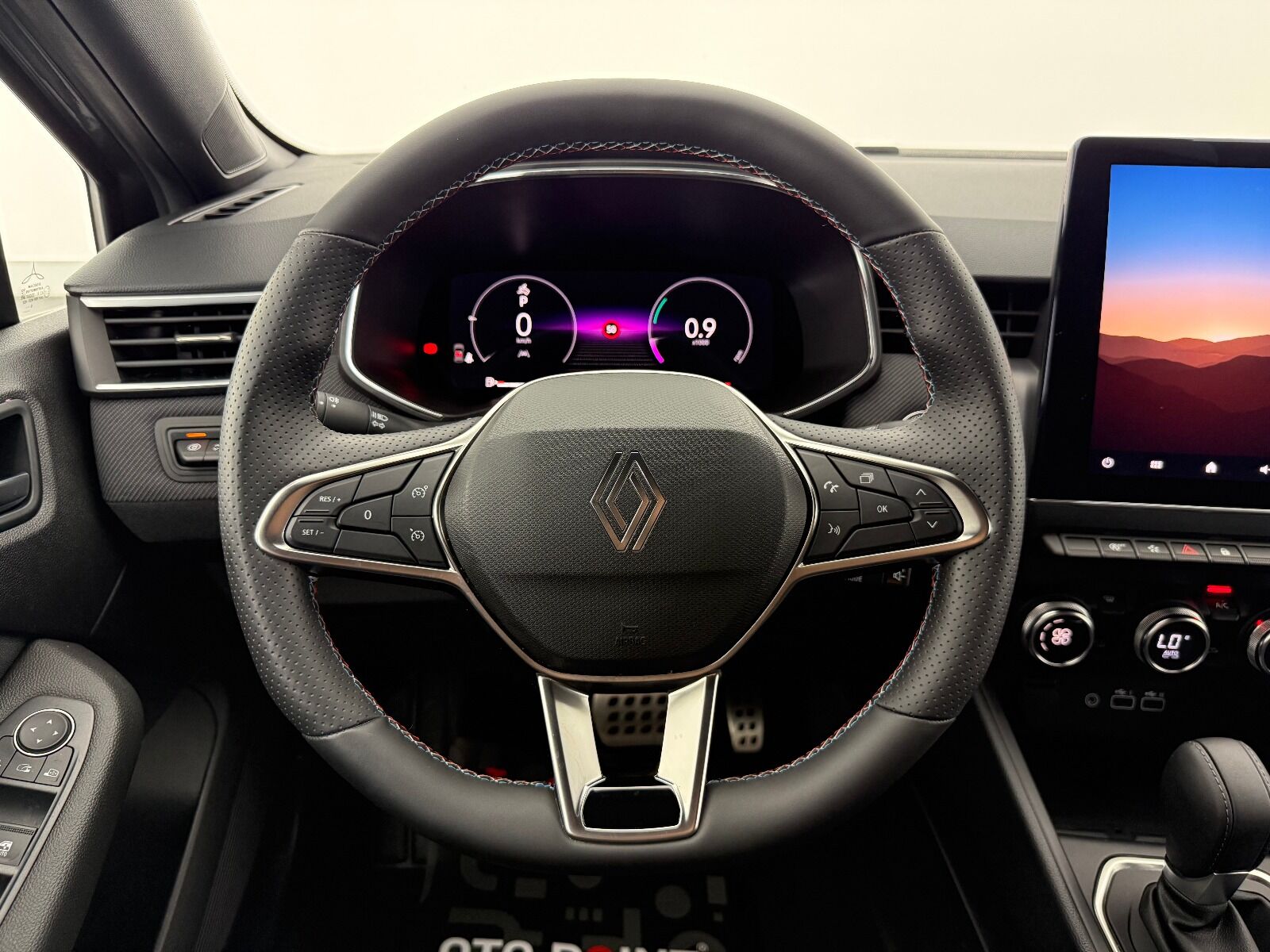 Renault Clio 1.0 TCE Techno Esprit Alpine X-Tronic - 2025 - Detay