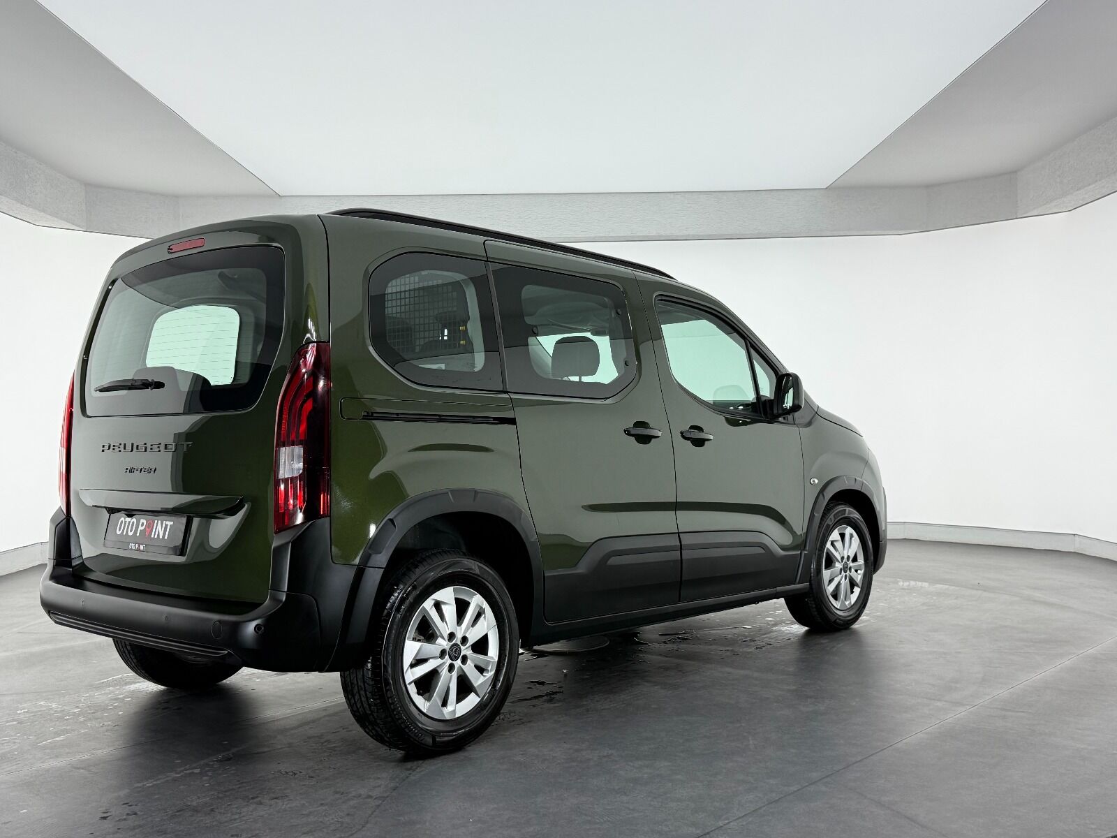 Peugeot Rifter 1.5 BlueHDI Allure EAT8 - 2025 - Detay