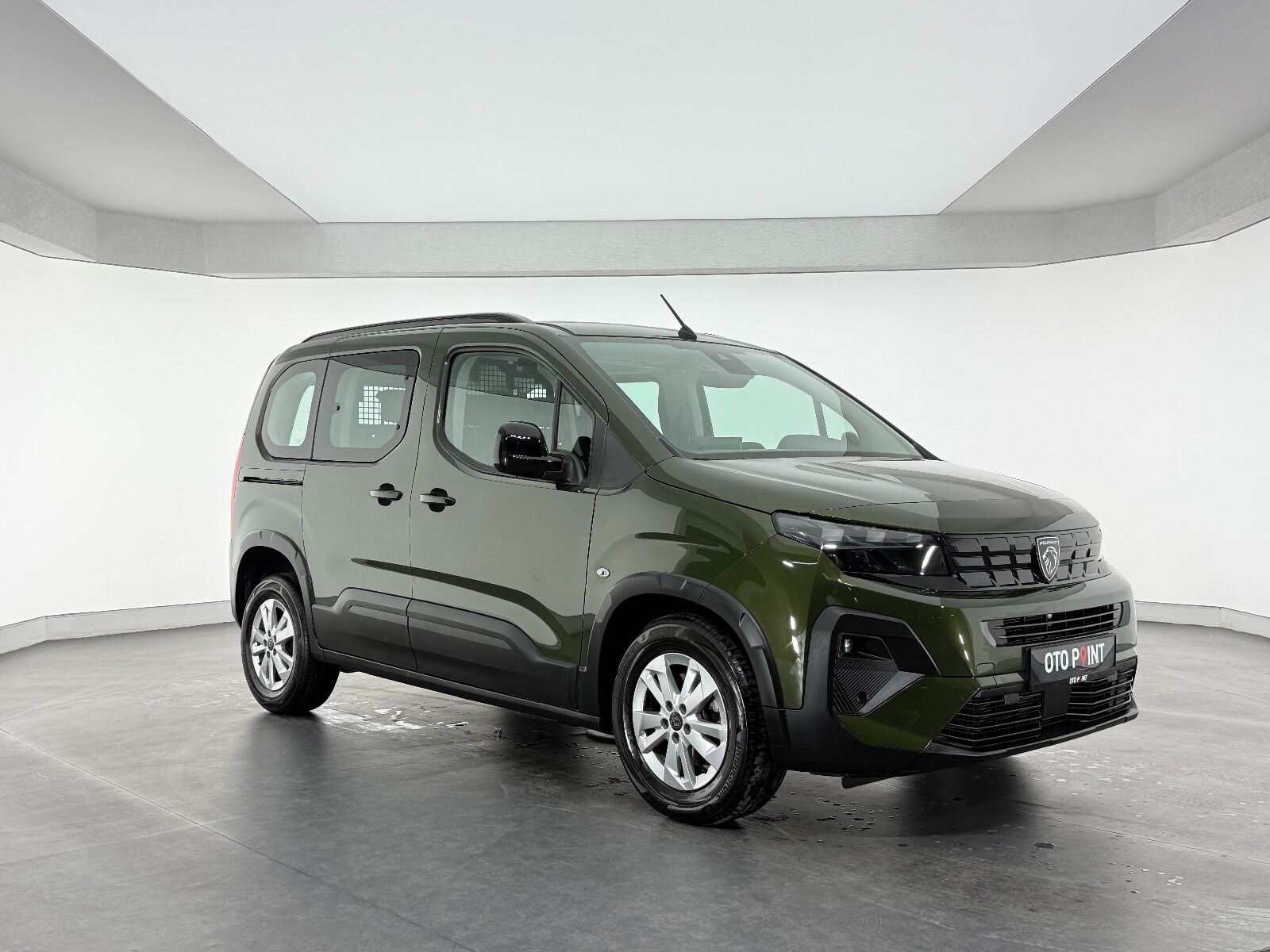 Peugeot Rifter 1.5 BlueHDI Allure EAT8 - 2025 - Detay