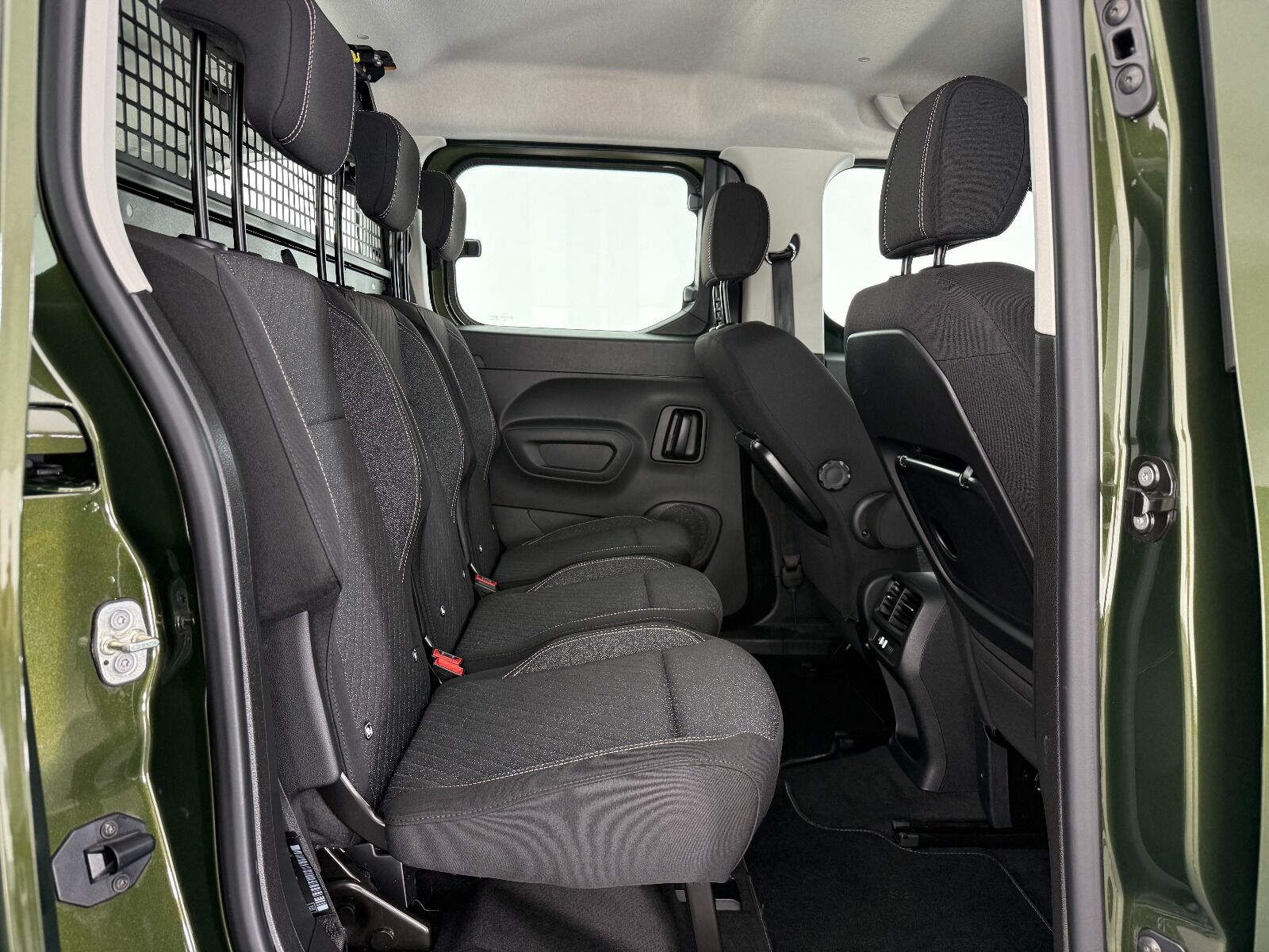 Peugeot Rifter 1.5 BlueHDI Allure EAT8 - 2025 - Detay