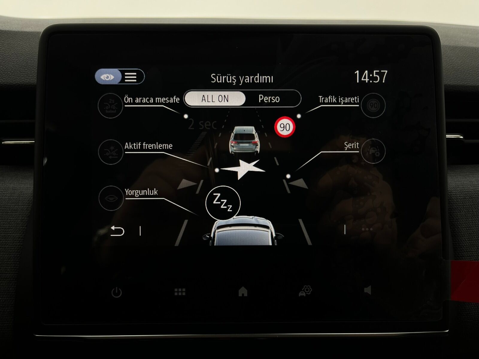 Renault Clio 1.0 TCE Evolution X-Tronic - 2025 - Detay