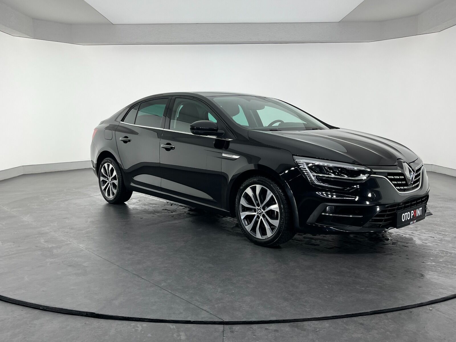 Renault Megane Sedan 1.5 Blue DCI Icon EDC - 2024 - Detay