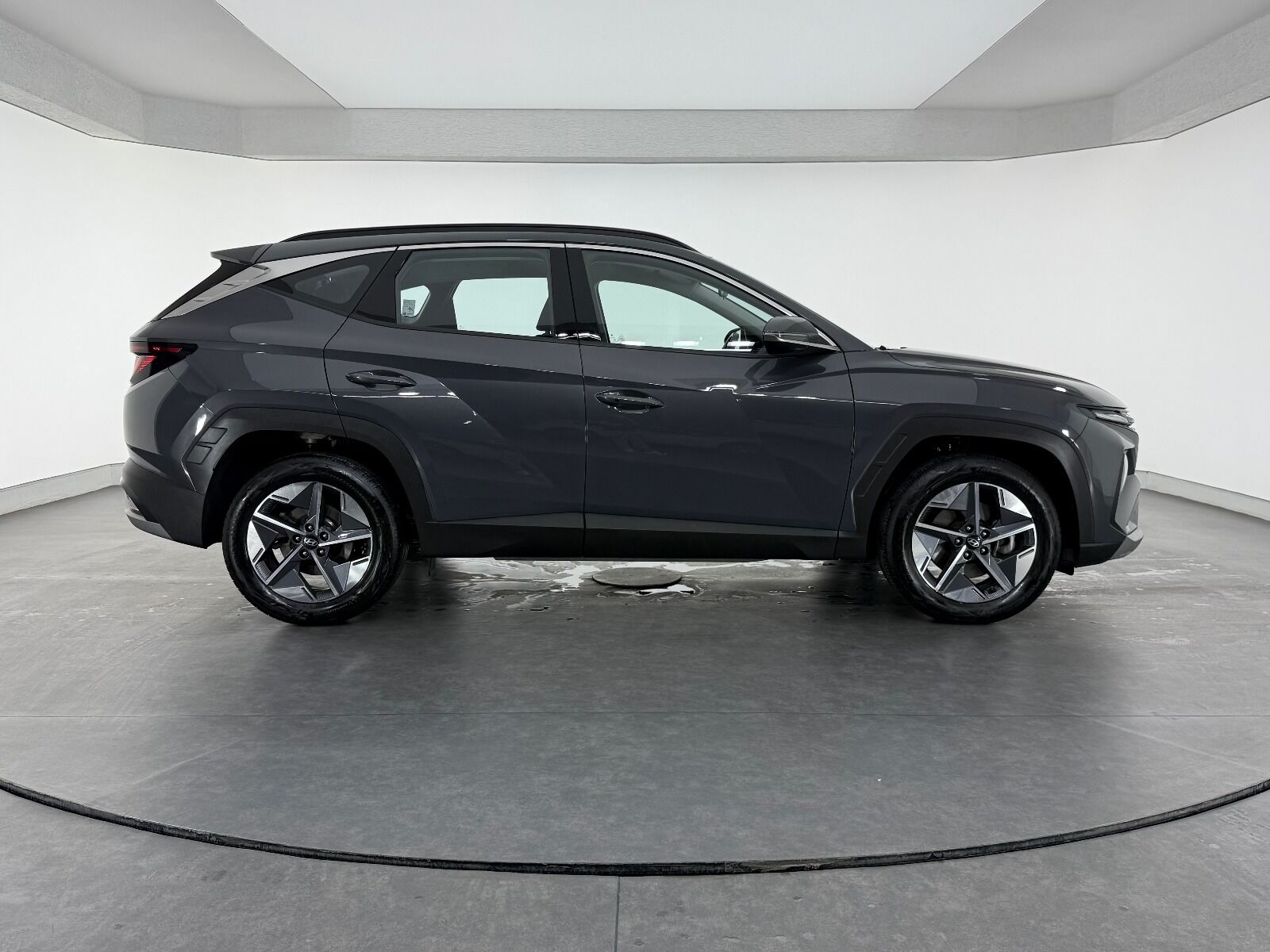 Hyundai Tucson 1.6 T-GDI 4x2 Comfort DCT - 2025 - Detay