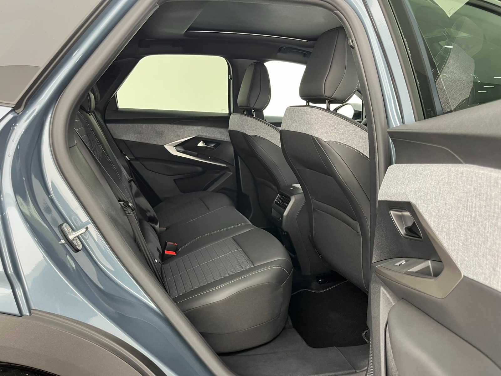 Peugeot 3008 Crossover 1.2 Hybrid Allure eDCS6 - 2024 - Detay