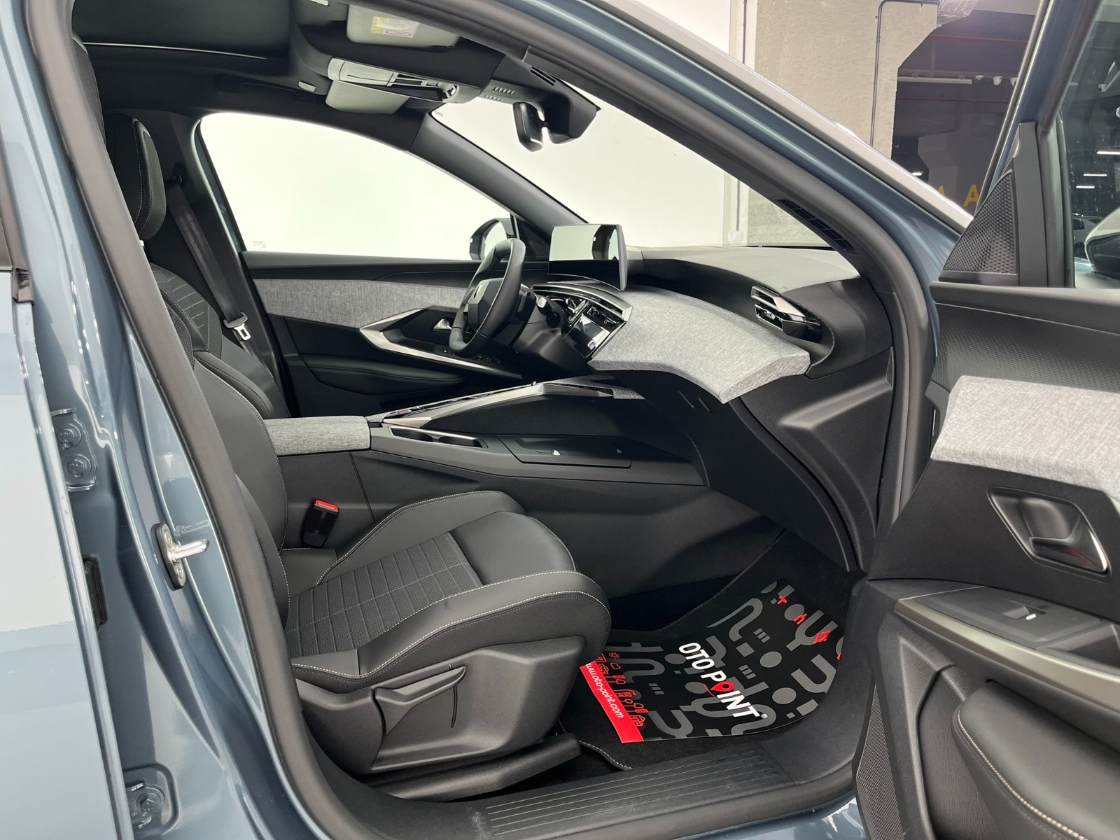 Peugeot 3008 Crossover 1.2 Hybrid Allure eDCS6 - 2024 - Detay