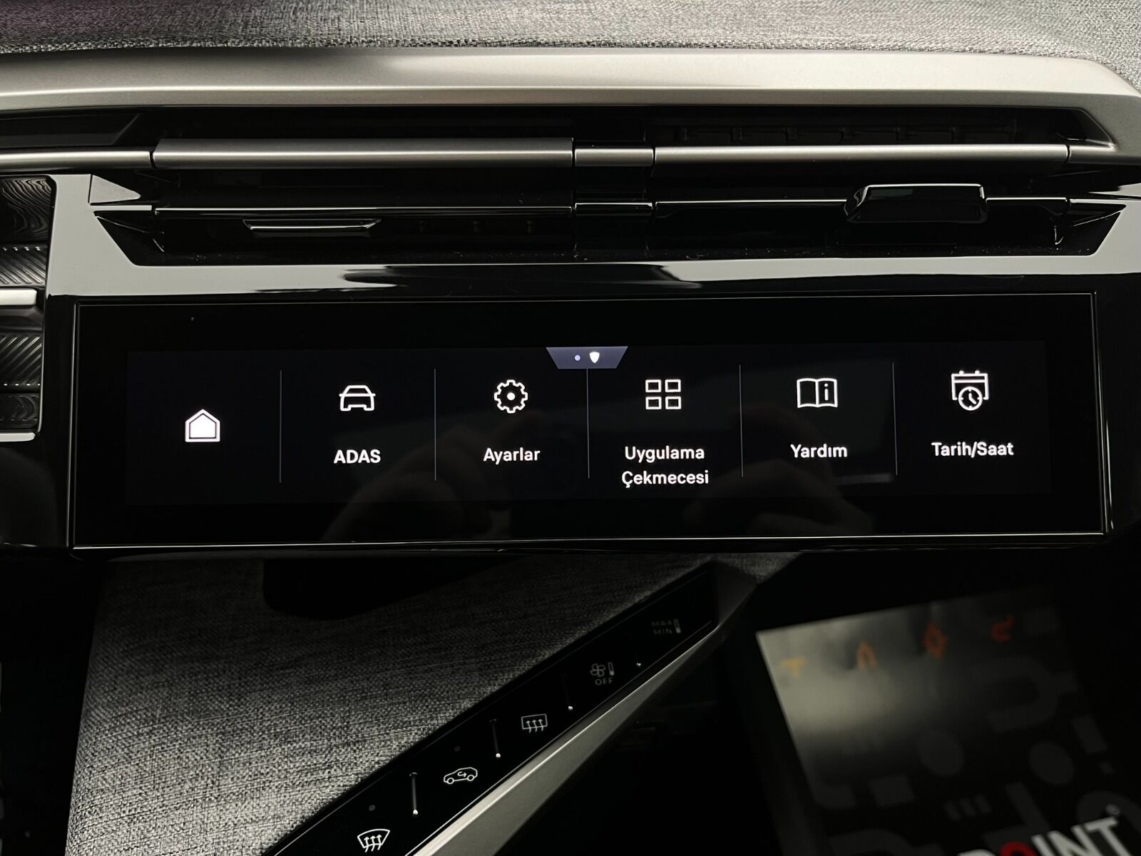 Peugeot 3008 Crossover 1.2 Hybrid Allure eDCS6 - 2025 - Detay