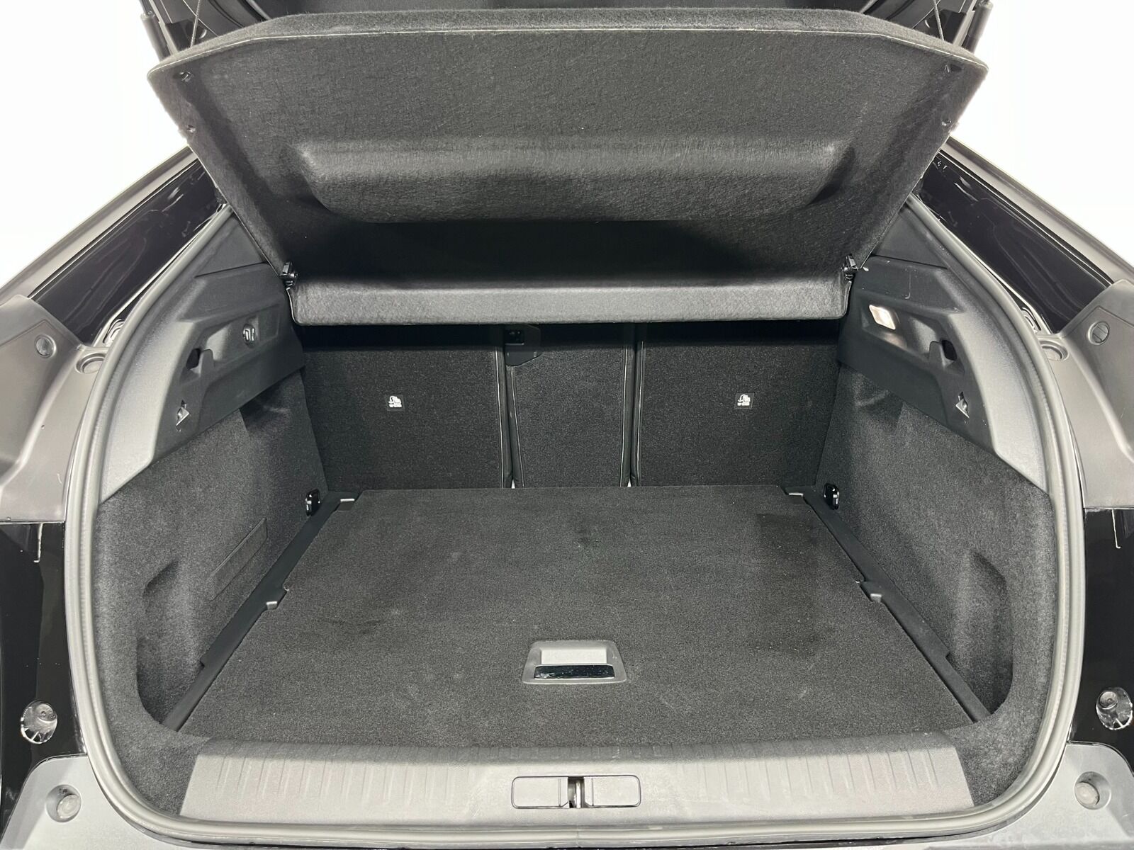 Peugeot 3008 Crossover 1.2 Hybrid Allure eDCS6 - 2025 - Detay