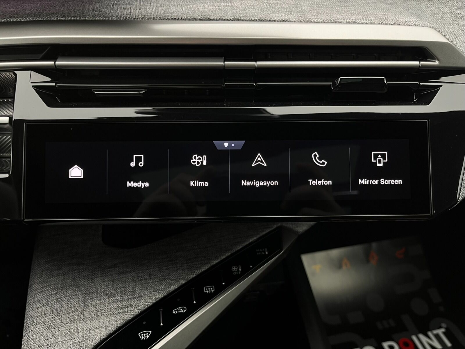 Peugeot 3008 Crossover 1.2 Hybrid Allure eDCS6 - 2025 - Detay