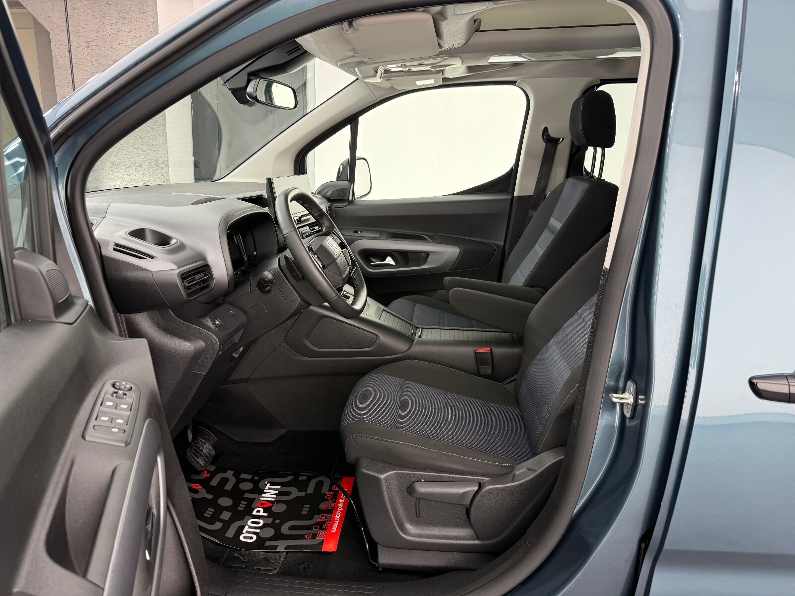 Fiat Doblo Combi 1.5 BlueHDİ Premio Plus - 2025 - Detay