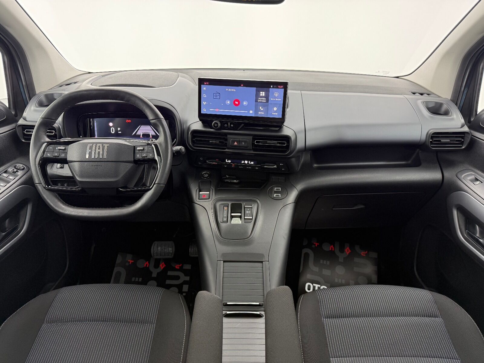 Fiat Doblo Combi 1.5 BlueHDİ Premio Plus - 2025 - Detay