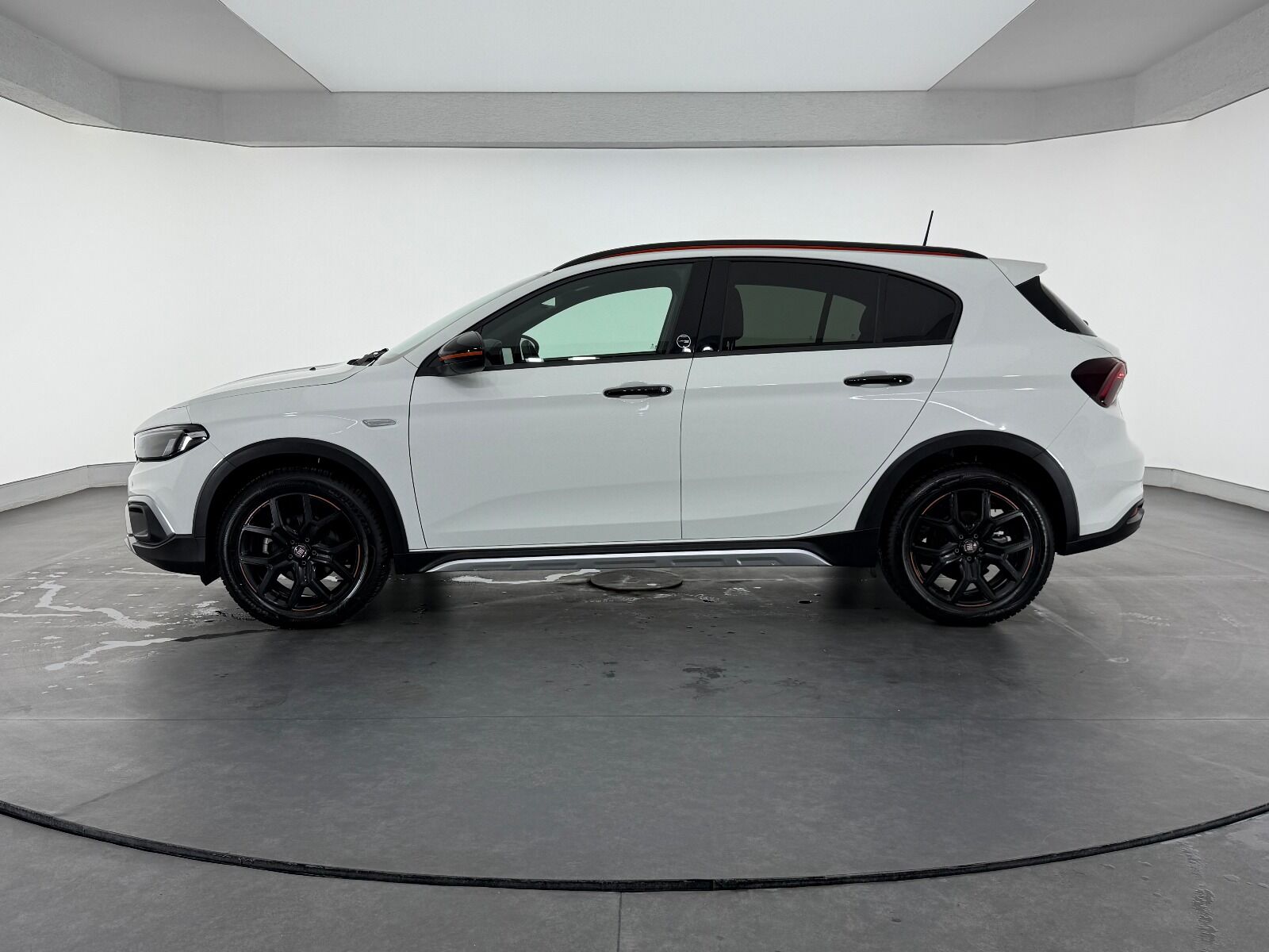 Fiat Egea Cross 1.6 MultiJet Limited GSR DCT TRCN+ - 2025 - Detay