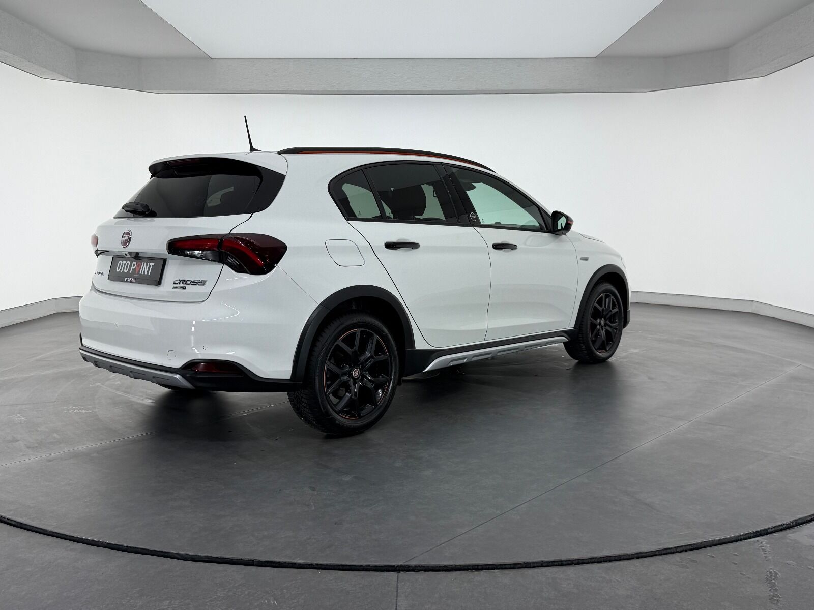 Fiat Egea Cross 1.6 MultiJet Limited GSR DCT TRCN+ - 2025 - Detay