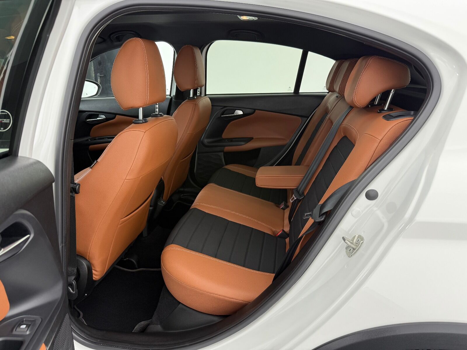 Fiat Egea Cross 1.6 MultiJet Limited GSR DCT TRCN+ - 2025 - Detay