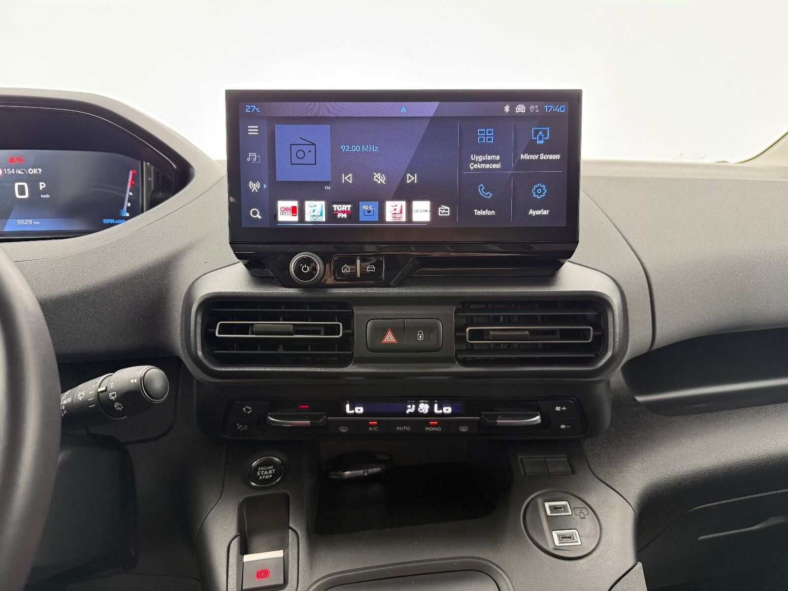 Peugeot Rifter 1.5 BlueHDI Allure EAT8 - 2026 - Detay