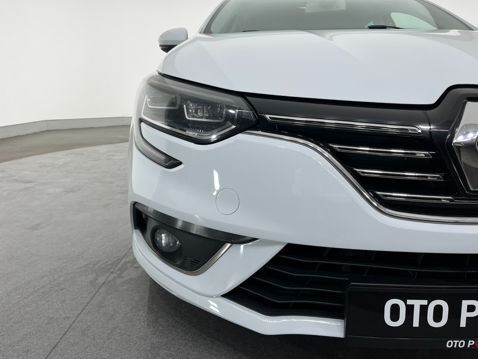 Renault Megane Sedan 1.5 DCI Icon EDC - 2019 - Detay