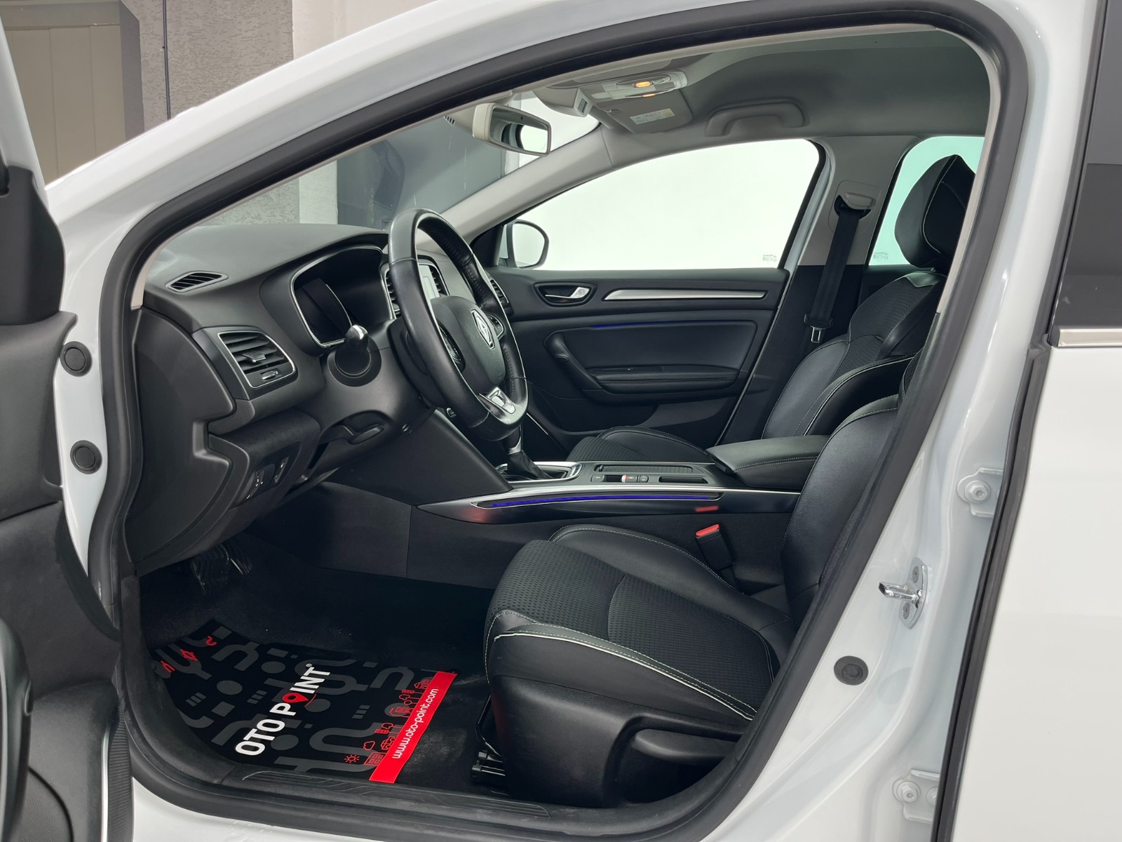 Renault Megane Sedan 1.5 DCI Icon EDC - 2019 - Detay