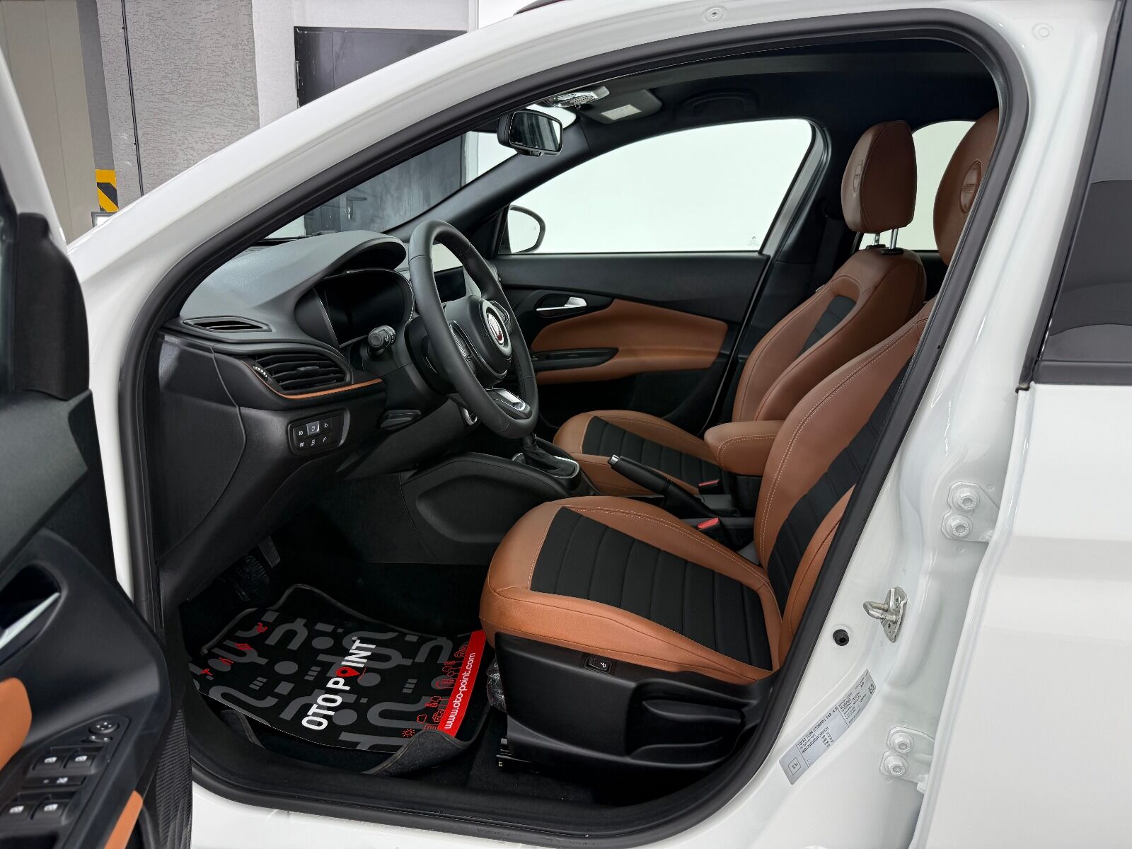 Fiat Egea Cross 1.6 MultiJet Limited GSR DCT TRCN+ - 2026 - Detay