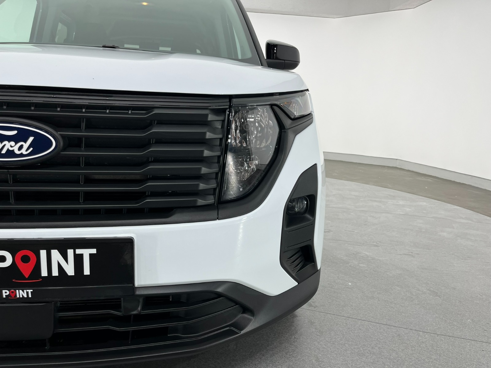 Ford Tourneo Courier Kombi 1.5 EcoBlue Deluxe - 2025 - Detay