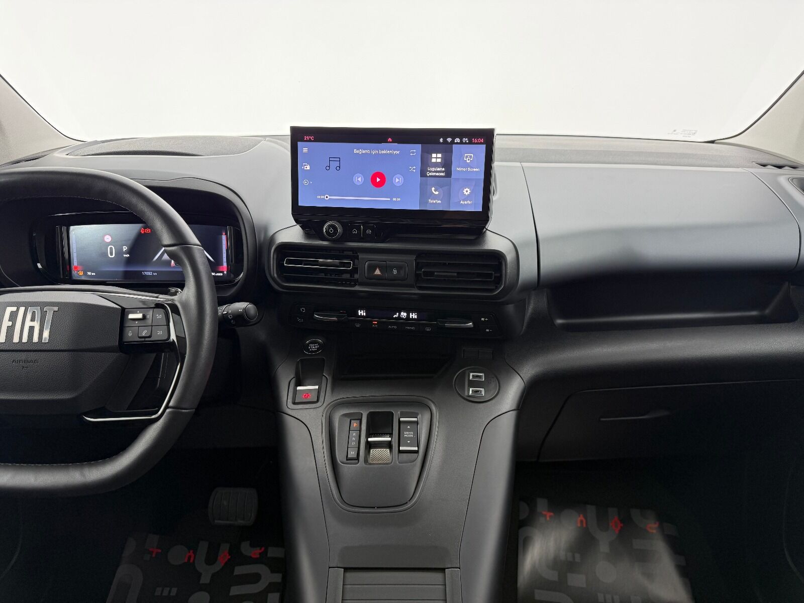Fiat Doblo Combi 1.5 BlueHDİ Premio Plus - 2026 - Detay
