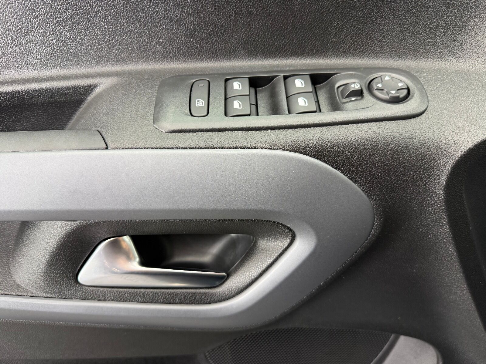 Fiat Doblo Combi 1.5 BlueHDİ Premio Plus - 2026 - Detay