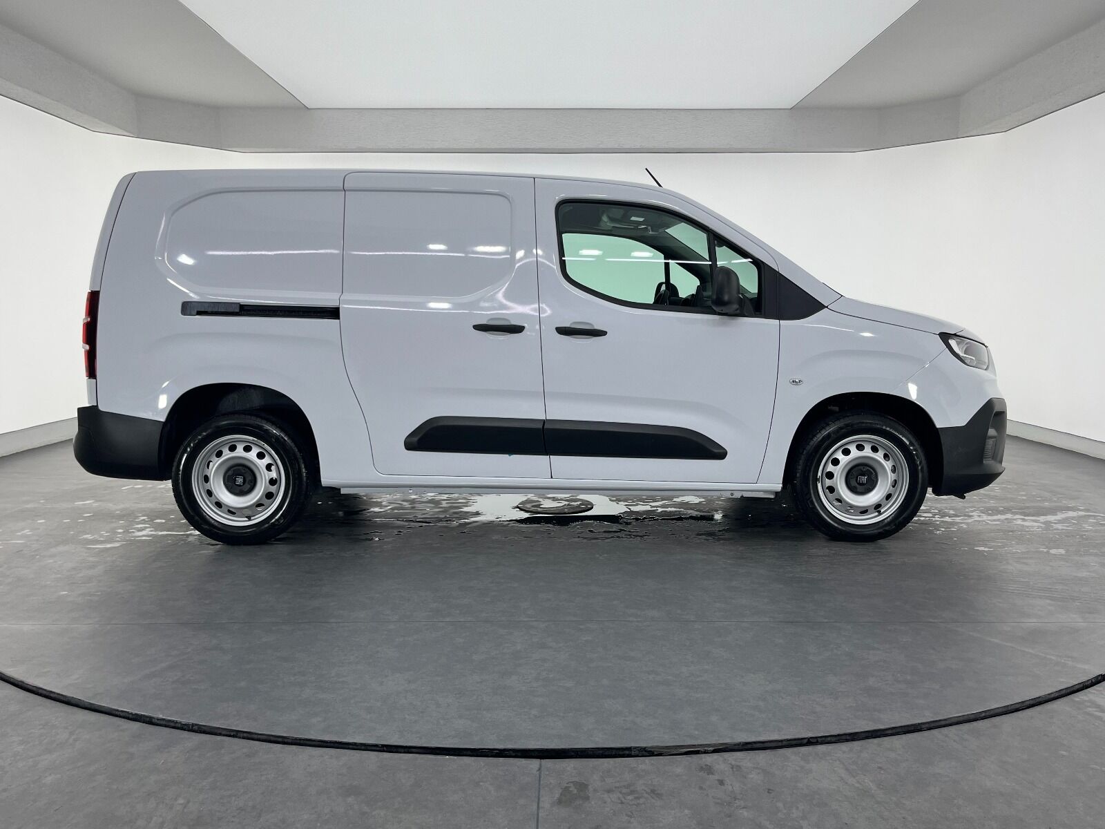 Fiat Doblo Cargo 1.5 BlueHDİ Maxi - 2025 - Detay