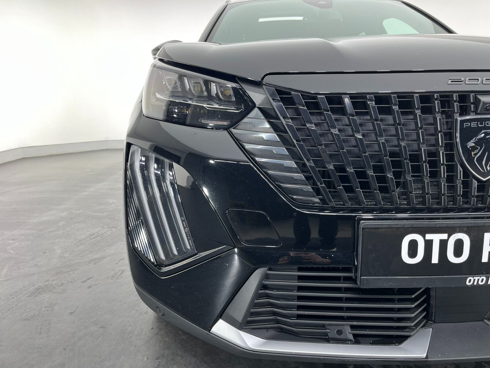 Peugeot 2008 1.2 PureTech GT EAT8 - 2025 - Detay