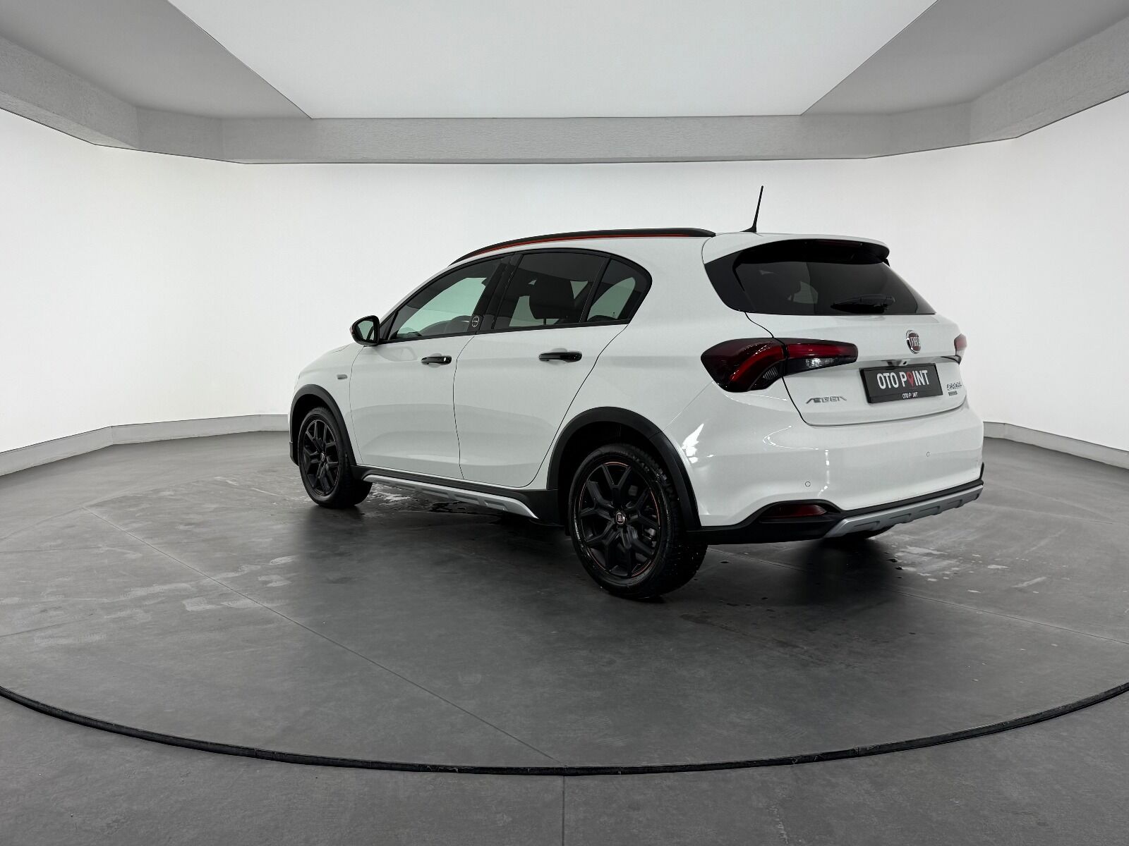 Fiat Egea Cross 1.6 MultiJet Limited GSR DCT TRCN+ - 2025 - Detay