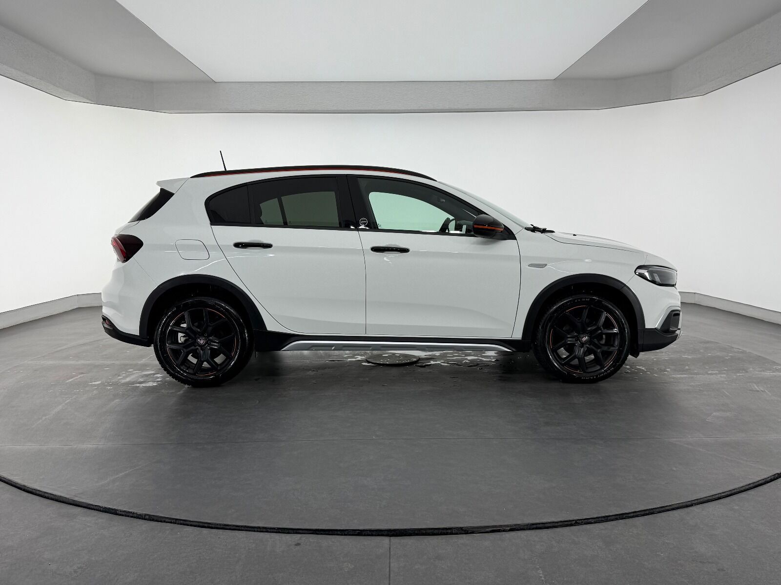 Fiat Egea Cross 1.6 MultiJet Limited GSR DCT TRCN+ - 2025 - Detay