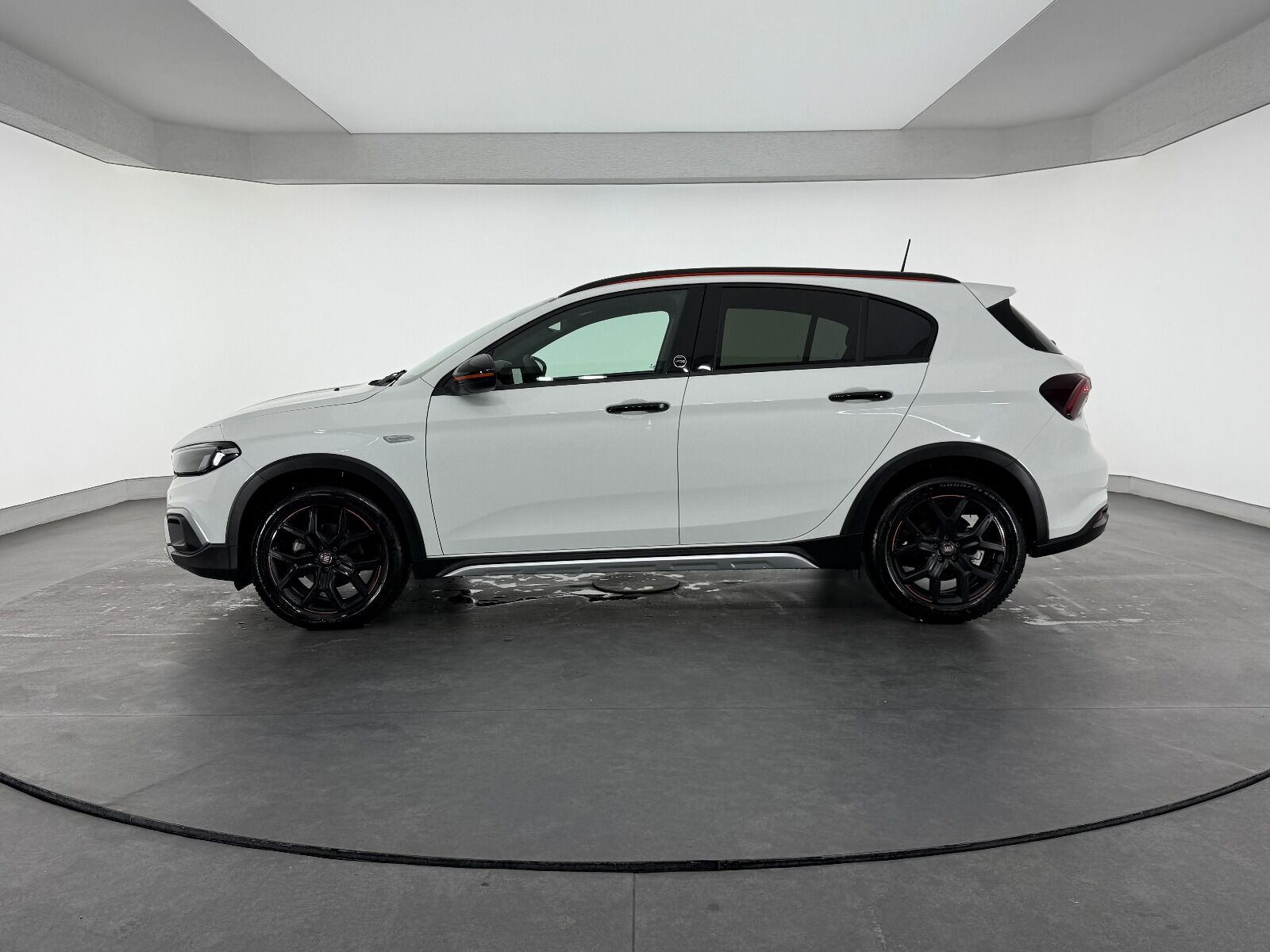 Fiat Egea Cross 1.6 MultiJet Limited GSR DCT TRCN+ - 2025 - Detay