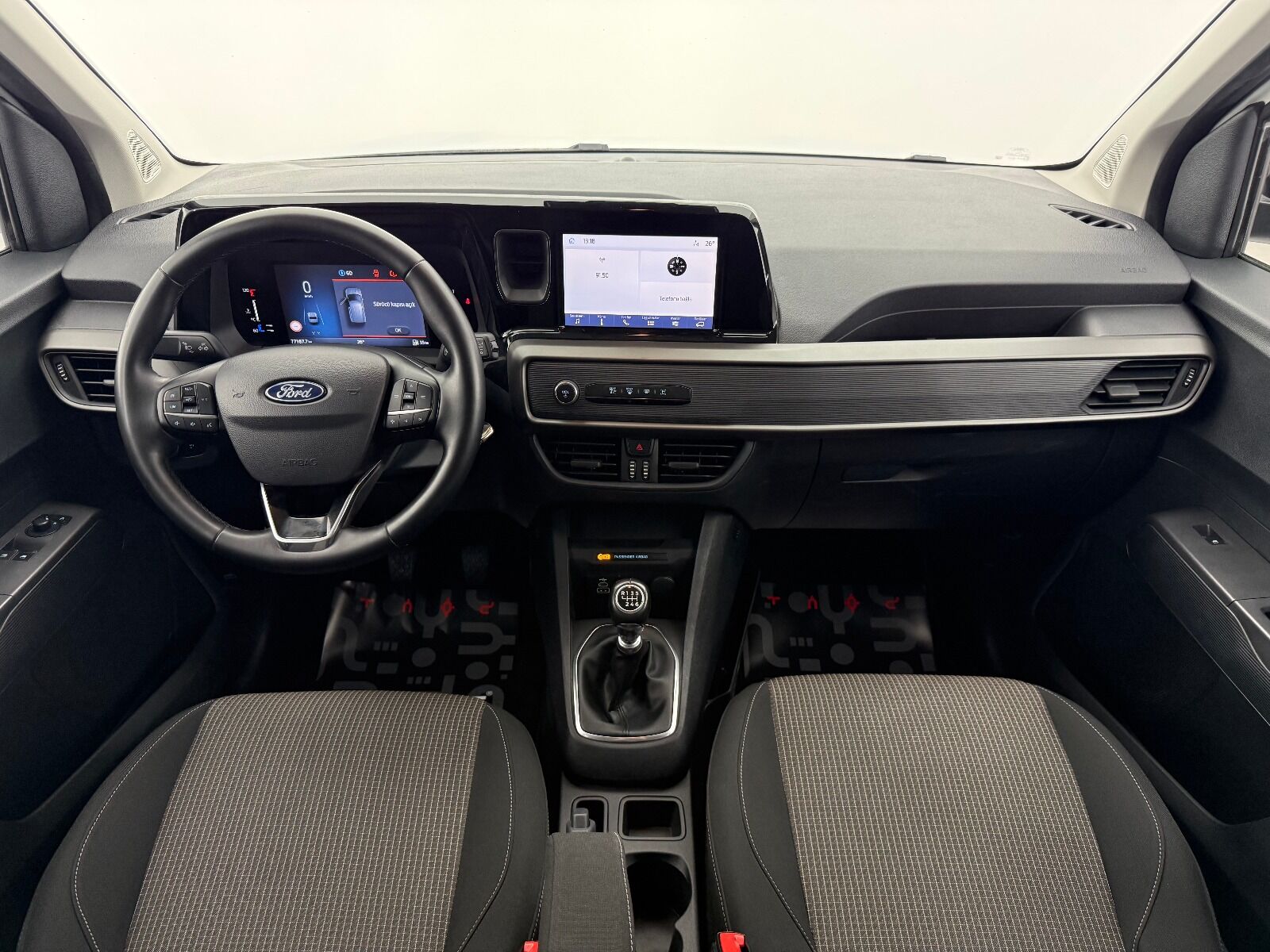 Ford Tourneo Courier 1.5L EcoBlue Deluxe - 2024 - Detay