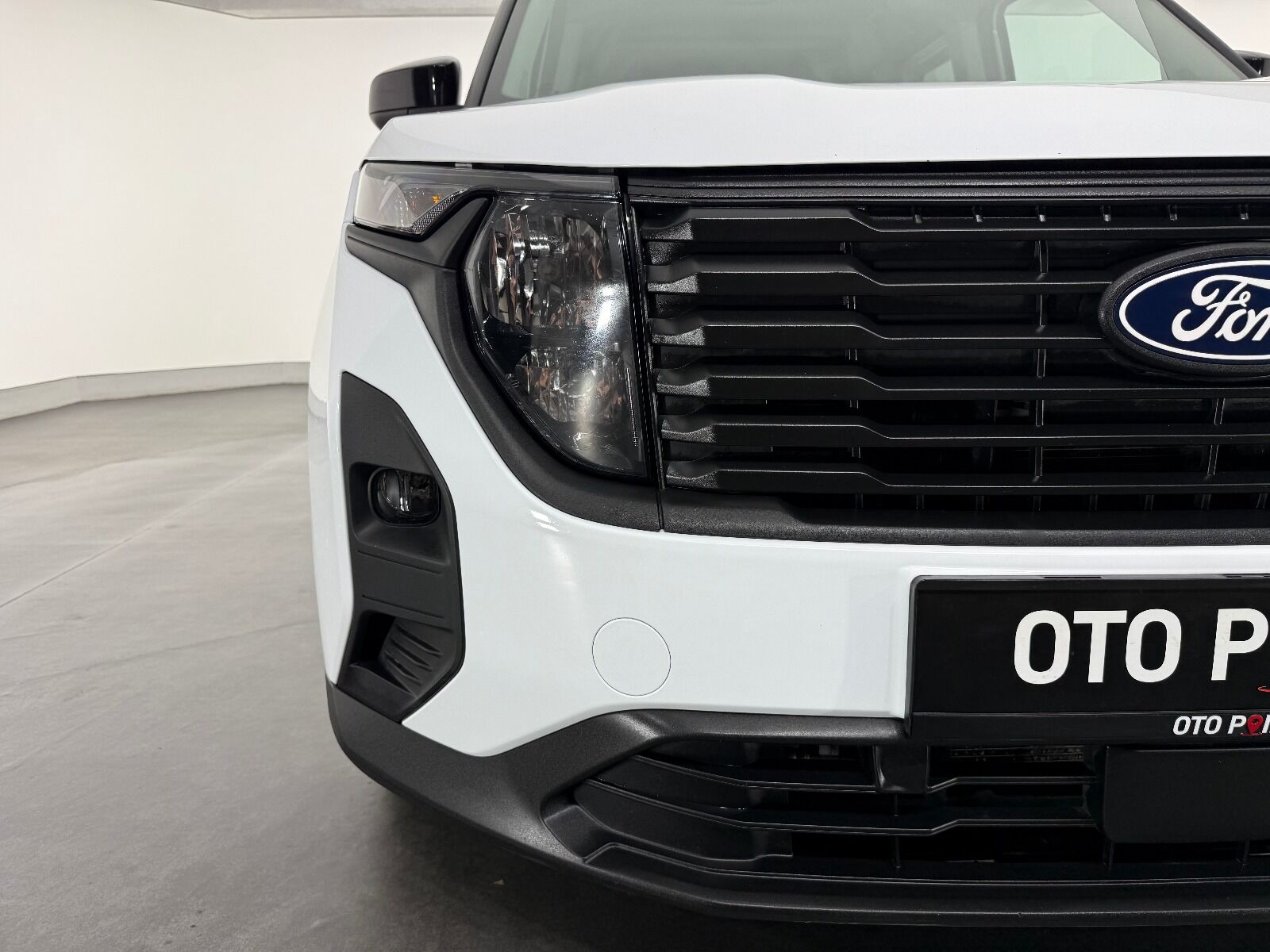 Ford Tourneo Courier 1.5L EcoBlue Deluxe - 2024 - Detay