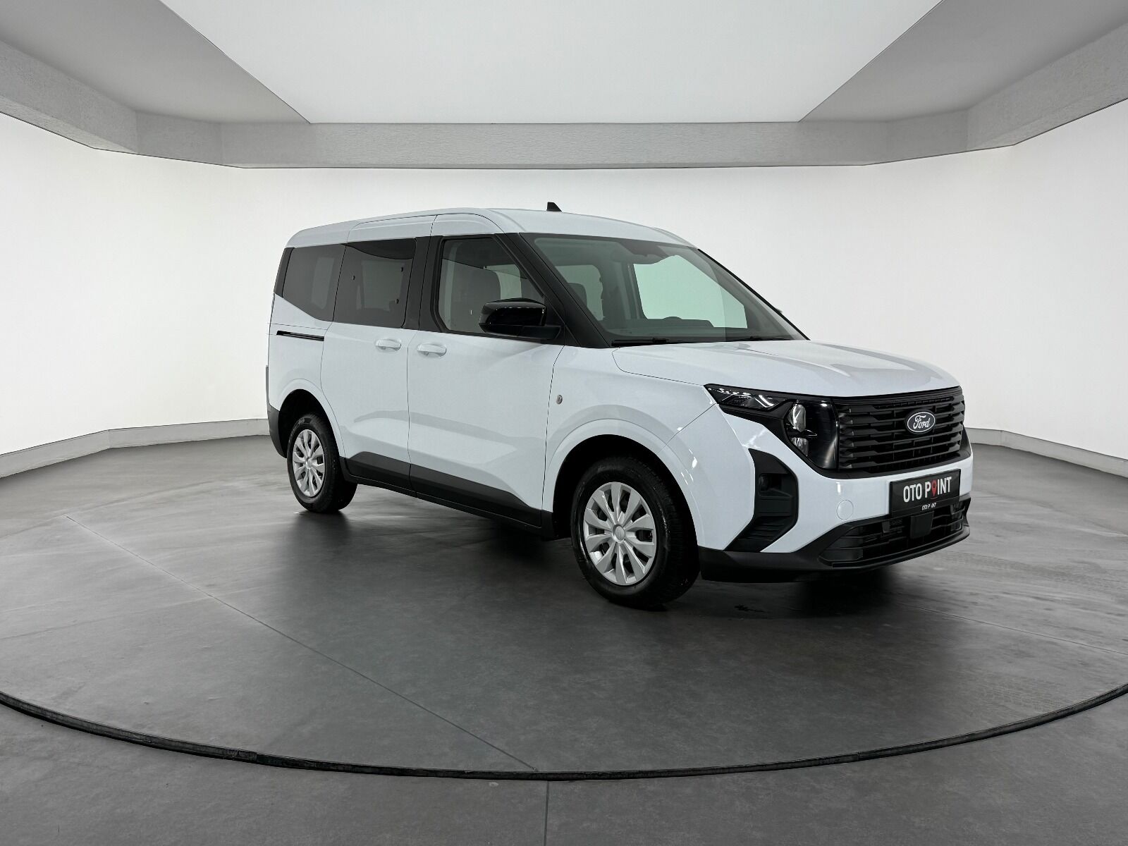 Ford Tourneo Courier 1.5L EcoBlue Deluxe - 2024 - Detay