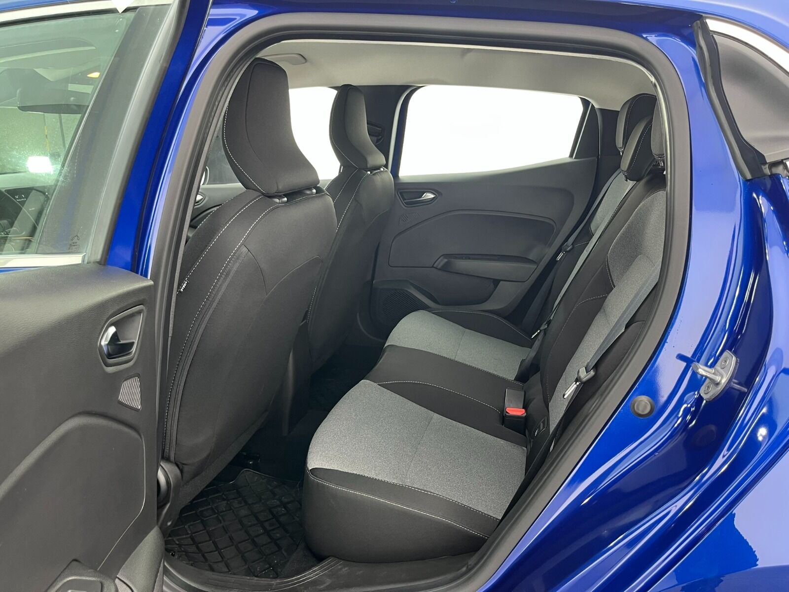 Renault Clio 1.0 TCE Evolution X-Tronic - 2025 - Detay