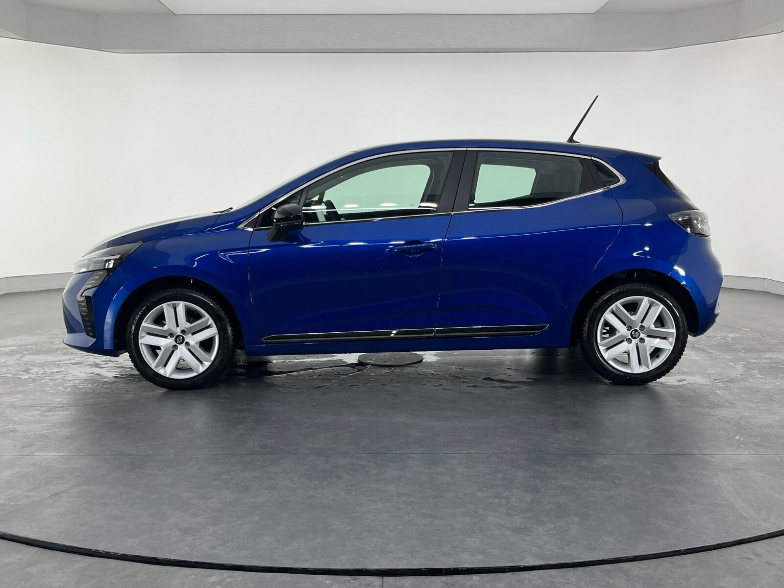 Renault Clio 1.0 TCE Evolution X-Tronic - 2025 - Detay