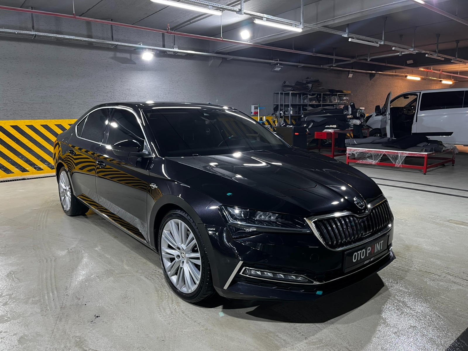 Skoda Superb Sedan 2.0 TDI SCR 4x4 L&K Crystal DSG - 2020