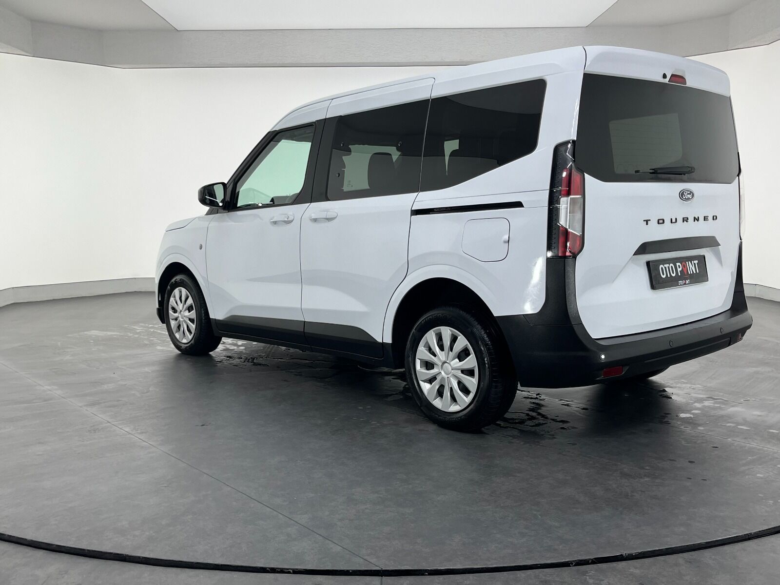 Ford Tourneo Courier Kombi 1.5 EcoBlue Deluxe - 2025 - Detay