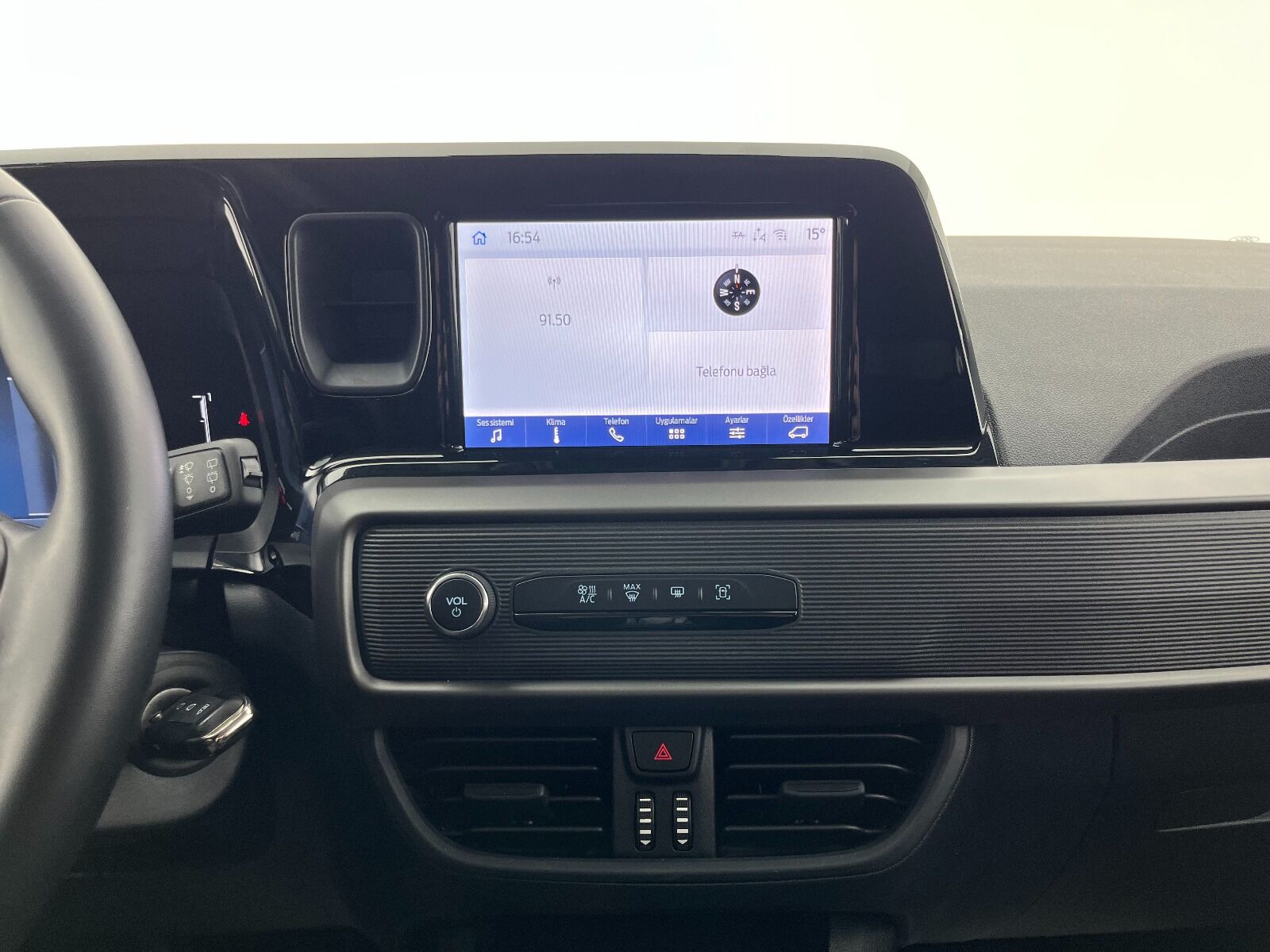 Ford Tourneo Courier Kombi 1.5 EcoBlue Deluxe - 2025 - Detay