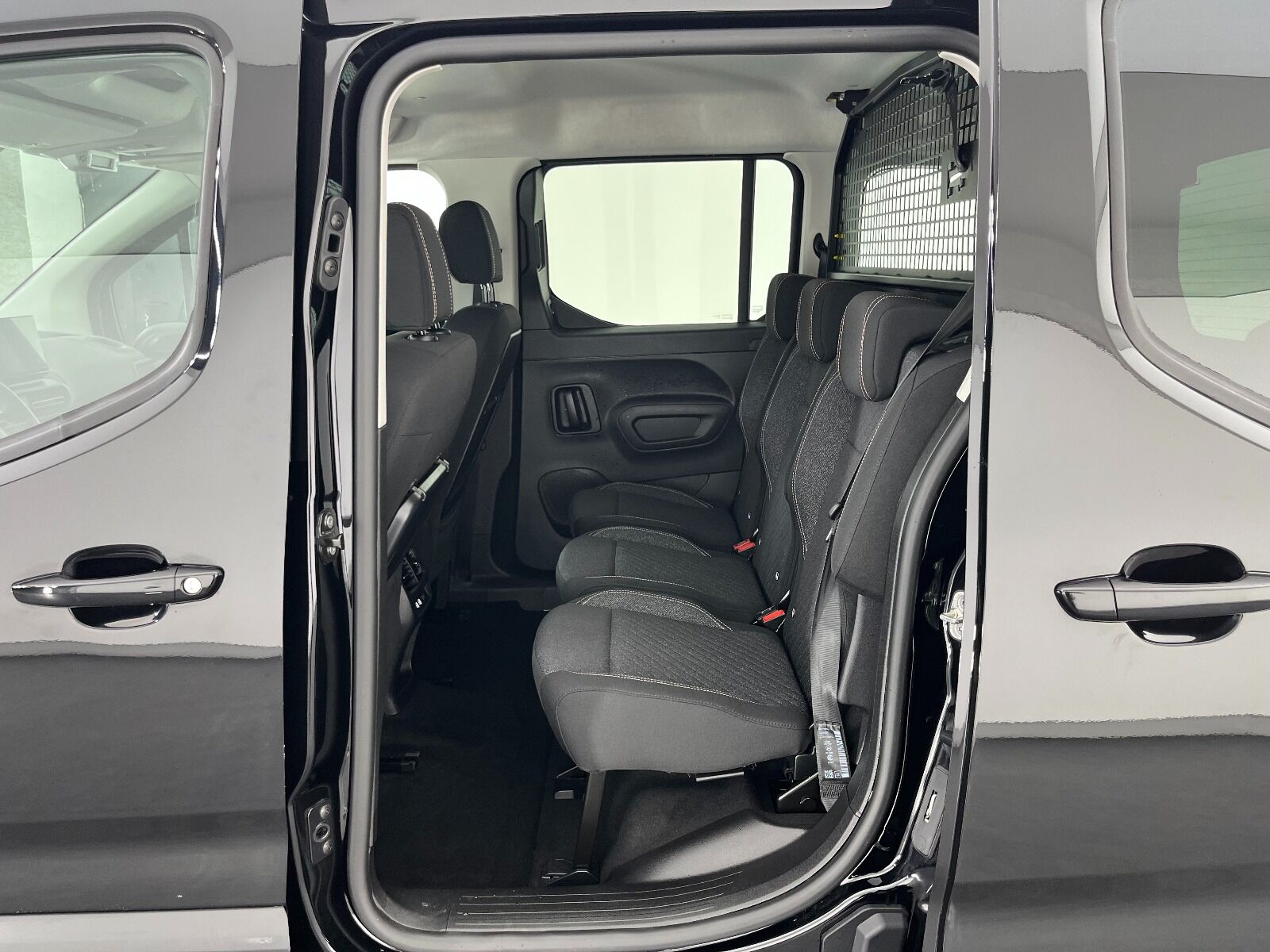 Peugeot Rifter 1.5 BlueHDI Allure EAT8 - 2025 - Detay