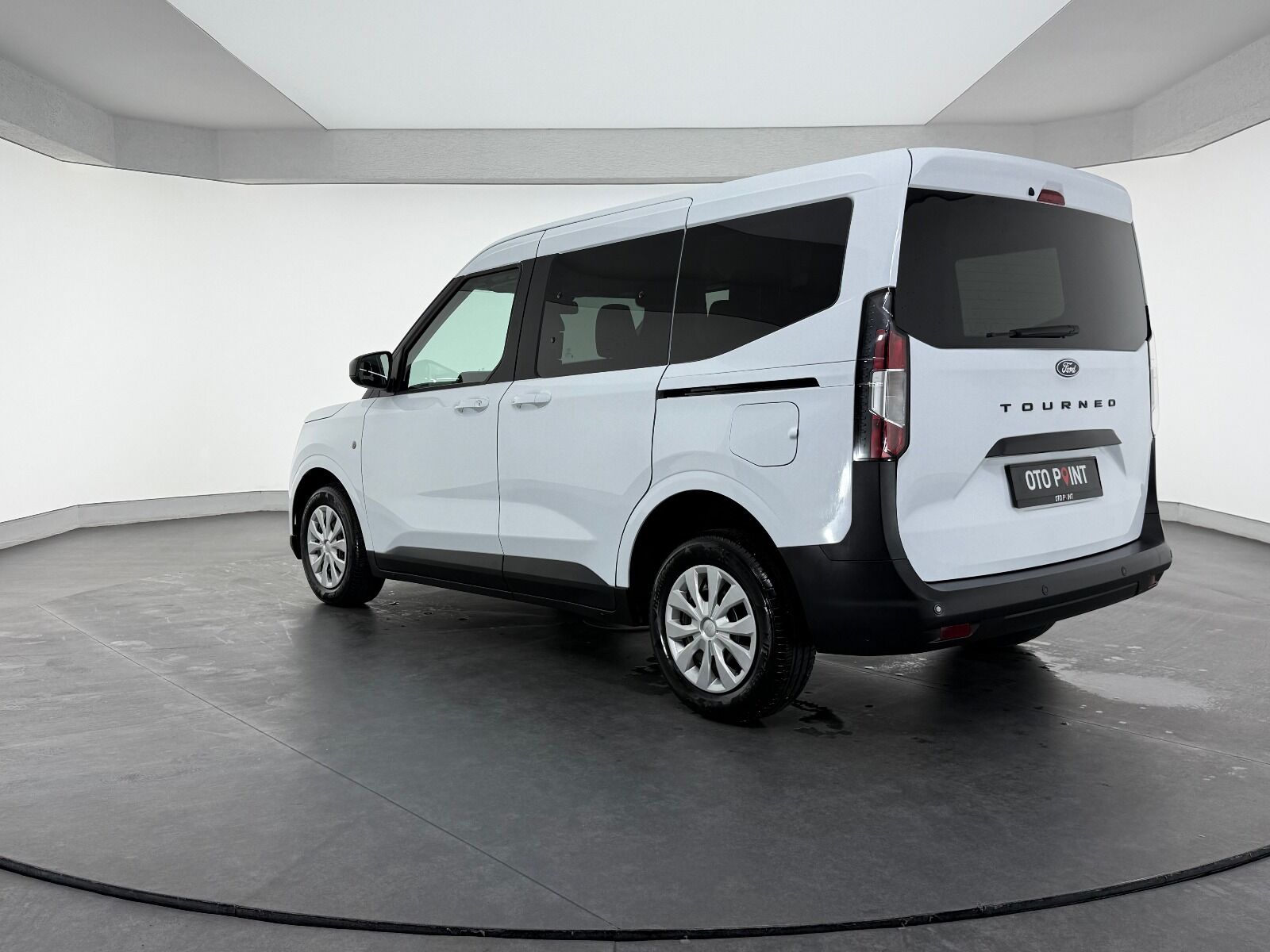 Ford Tourneo Courier 1.0 EcoBoost Deluxe - 2025 - Detay