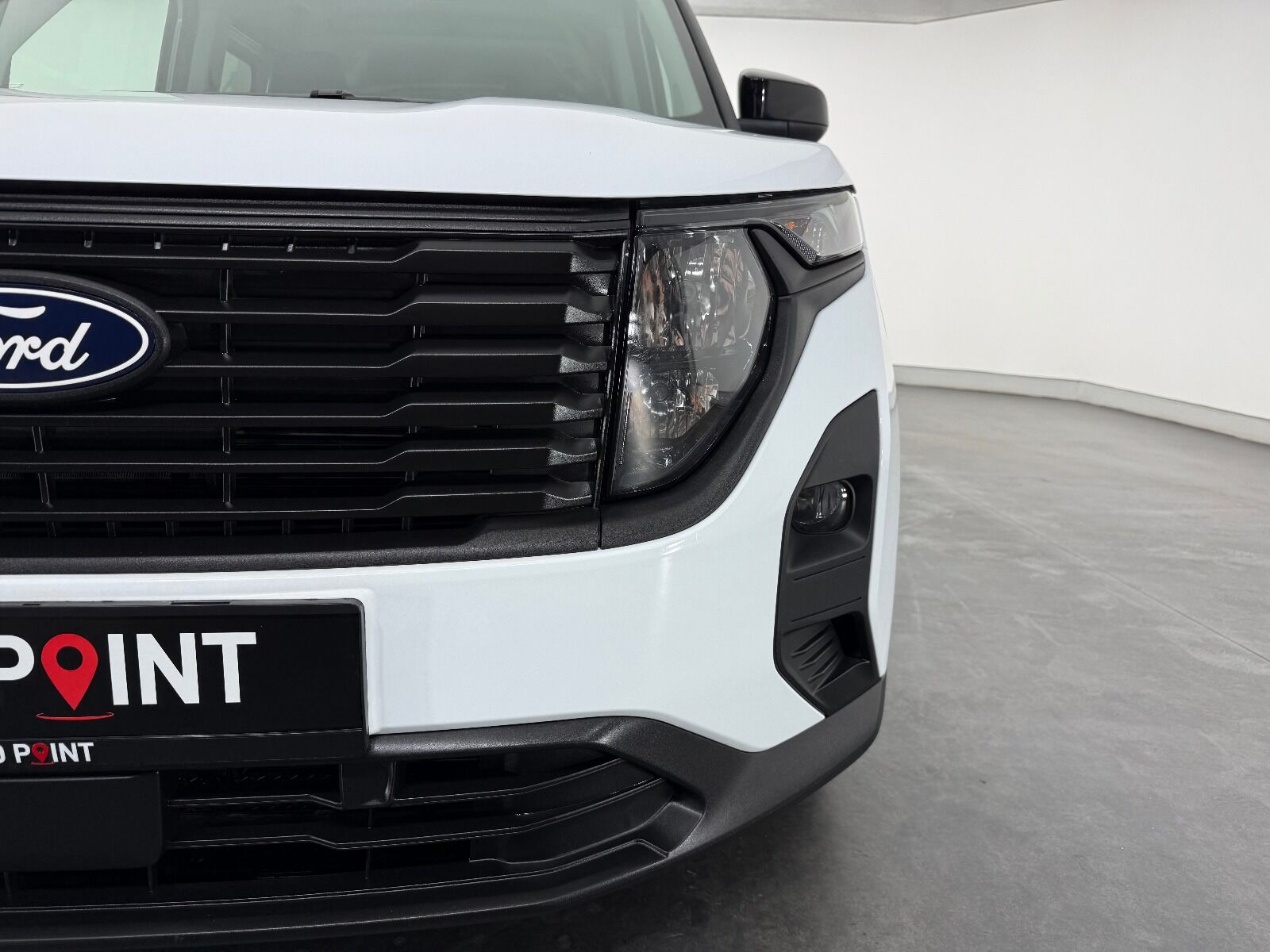 Ford Tourneo Courier 1.0 EcoBoost Deluxe - 2025 - Detay