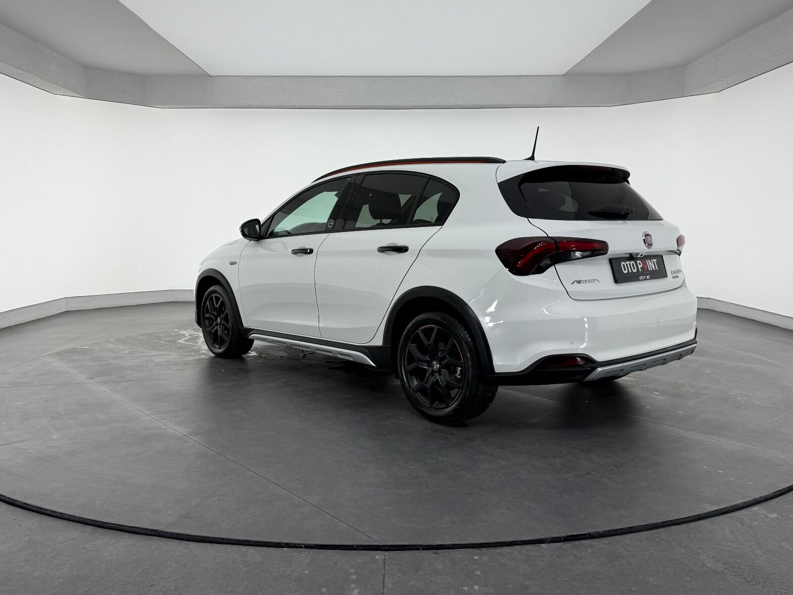 Fiat Egea Cross 1.6 MultiJet Limited GSR DCT TRCN+ - 2025 - Detay