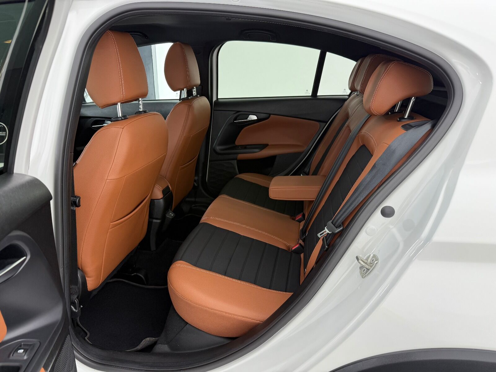 Fiat Egea Cross 1.6 MultiJet Limited GSR DCT TRCN+ - 2025 - Detay